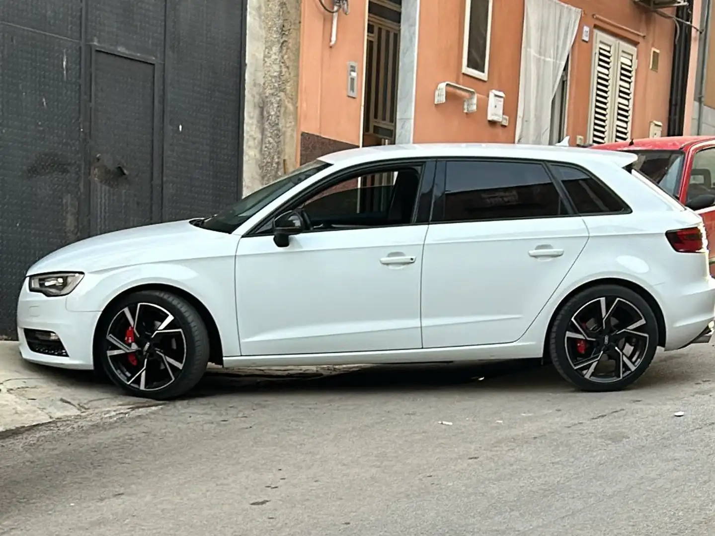 Audi A3 A3 Sportback 2.0 tdi Ambiente 150cv E6 Bianco - 2