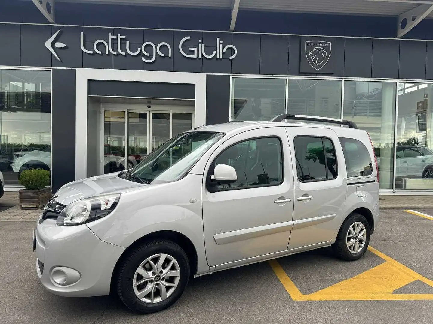 Renault Kangoo 3ª serie Blue dCi 8V 115CV 5 porte Limited Grigio - 1