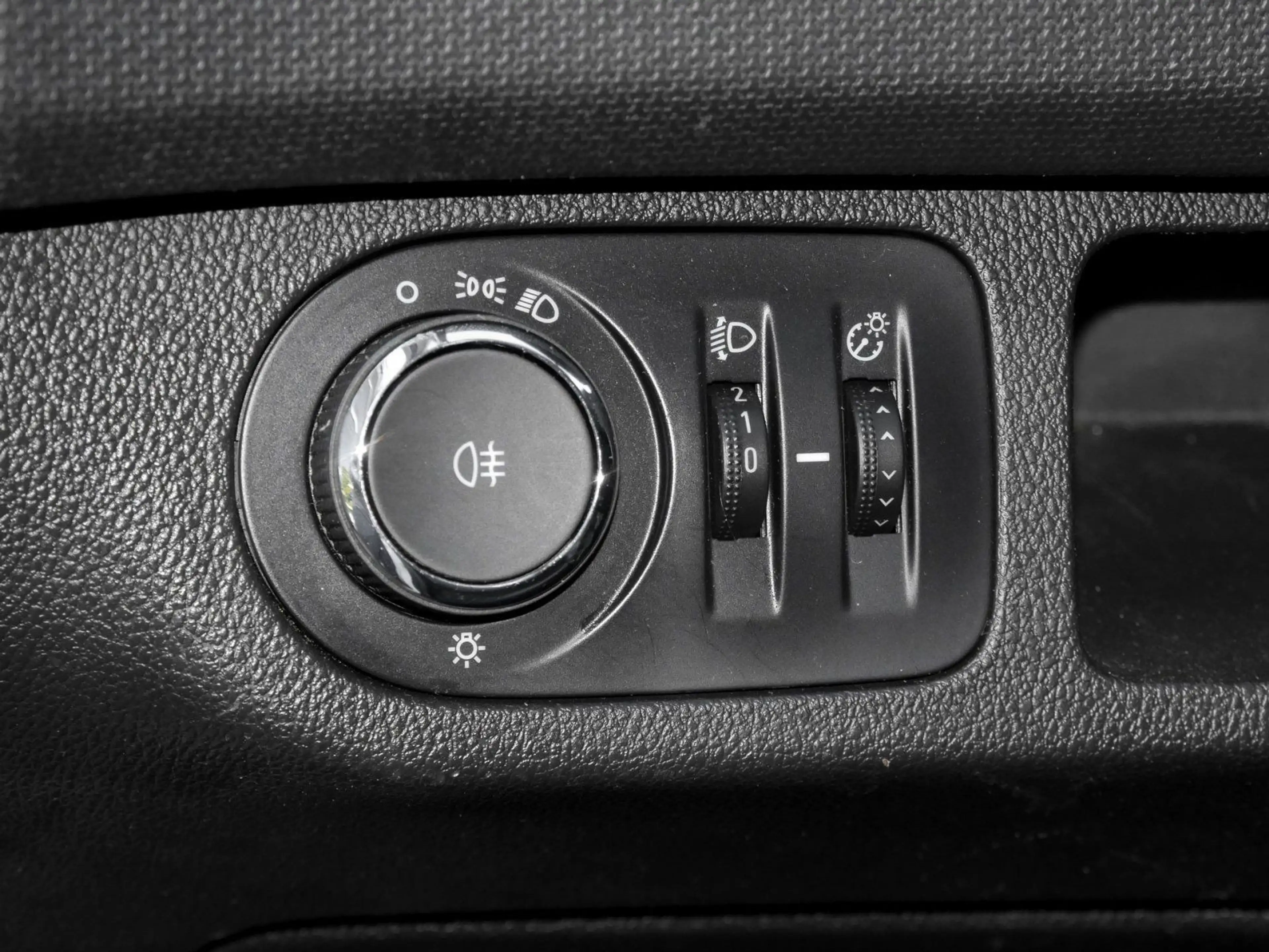 Opel Meriva B Edition*PDC*Klimaautomatik*SHZ*LHZ* — photo 11