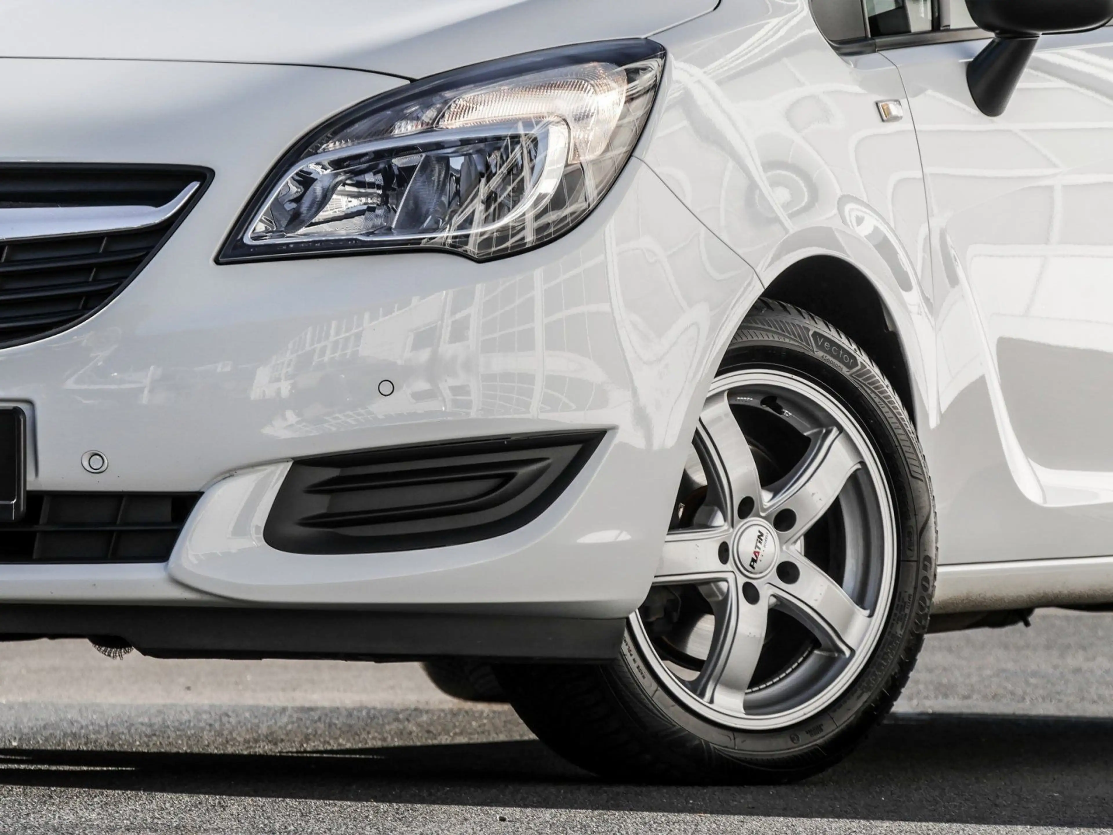 Opel Meriva B Edition*PDC*Klimaautomatik*SHZ*LHZ* — photo 5