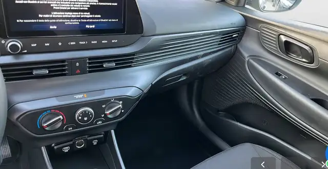 Hyundai i20 view 10