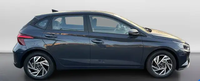 Hyundai i20 view 6