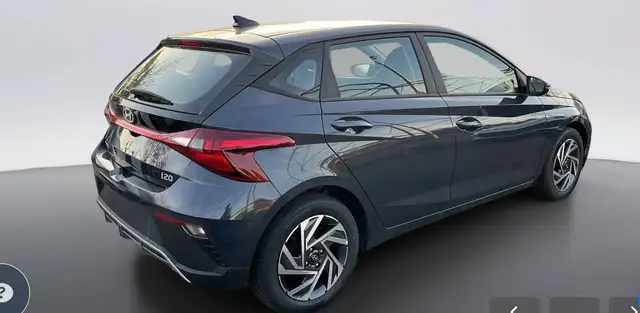 Hyundai i20 view 5