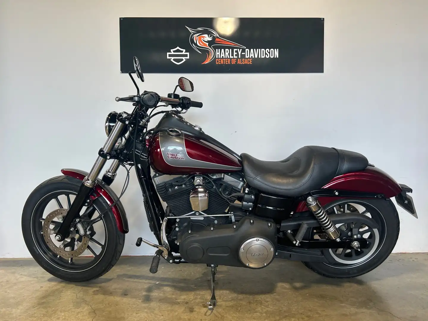 Harley-Davidson Dyna Street Bob - 2