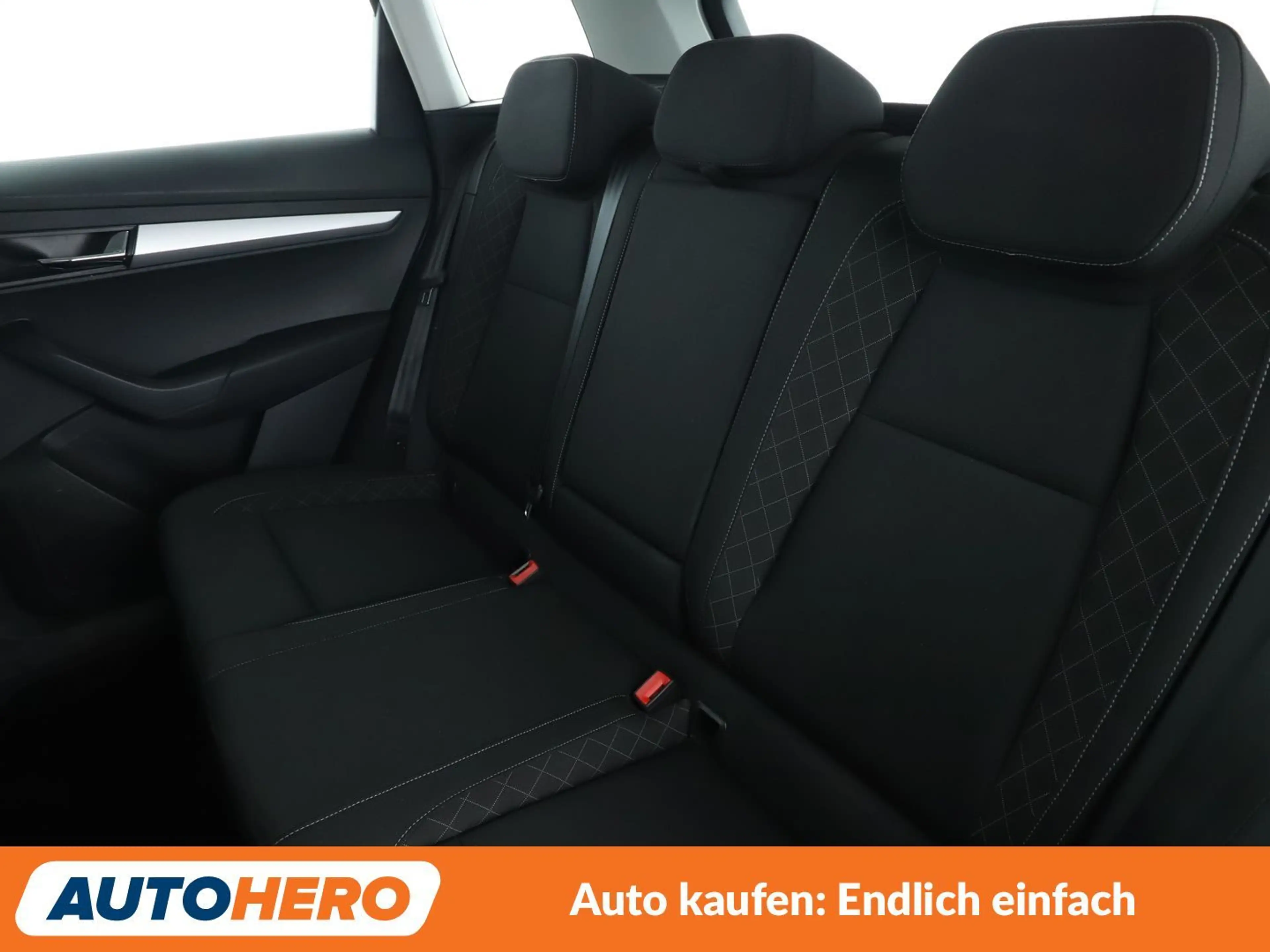 Skoda Karoq 1.5 TSI ACT Ambition Aut.*TEMPO*PDC*SHZ*ALU*KLIMA* — photo 14
