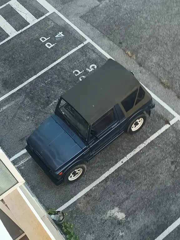 Suzuki SJ 410 1989 из Европы — купить под ключ