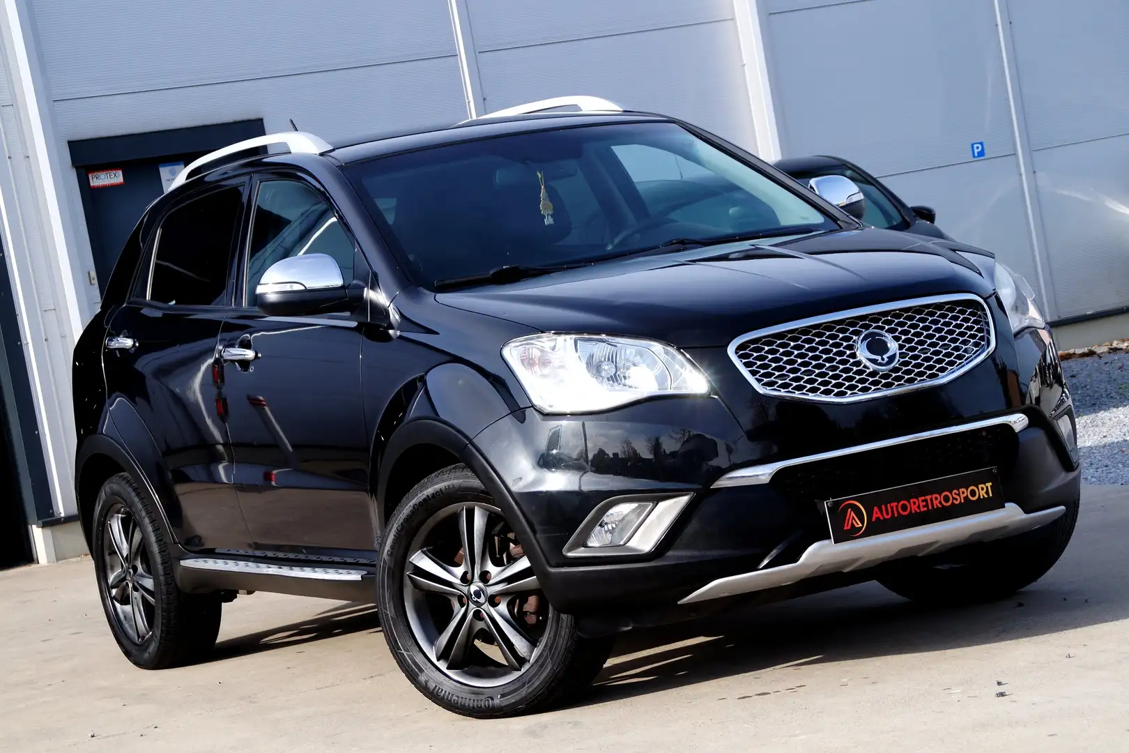 SsangYong Korando 2.0d 4x4 _Automatique _Garantie✅ Noir - 2