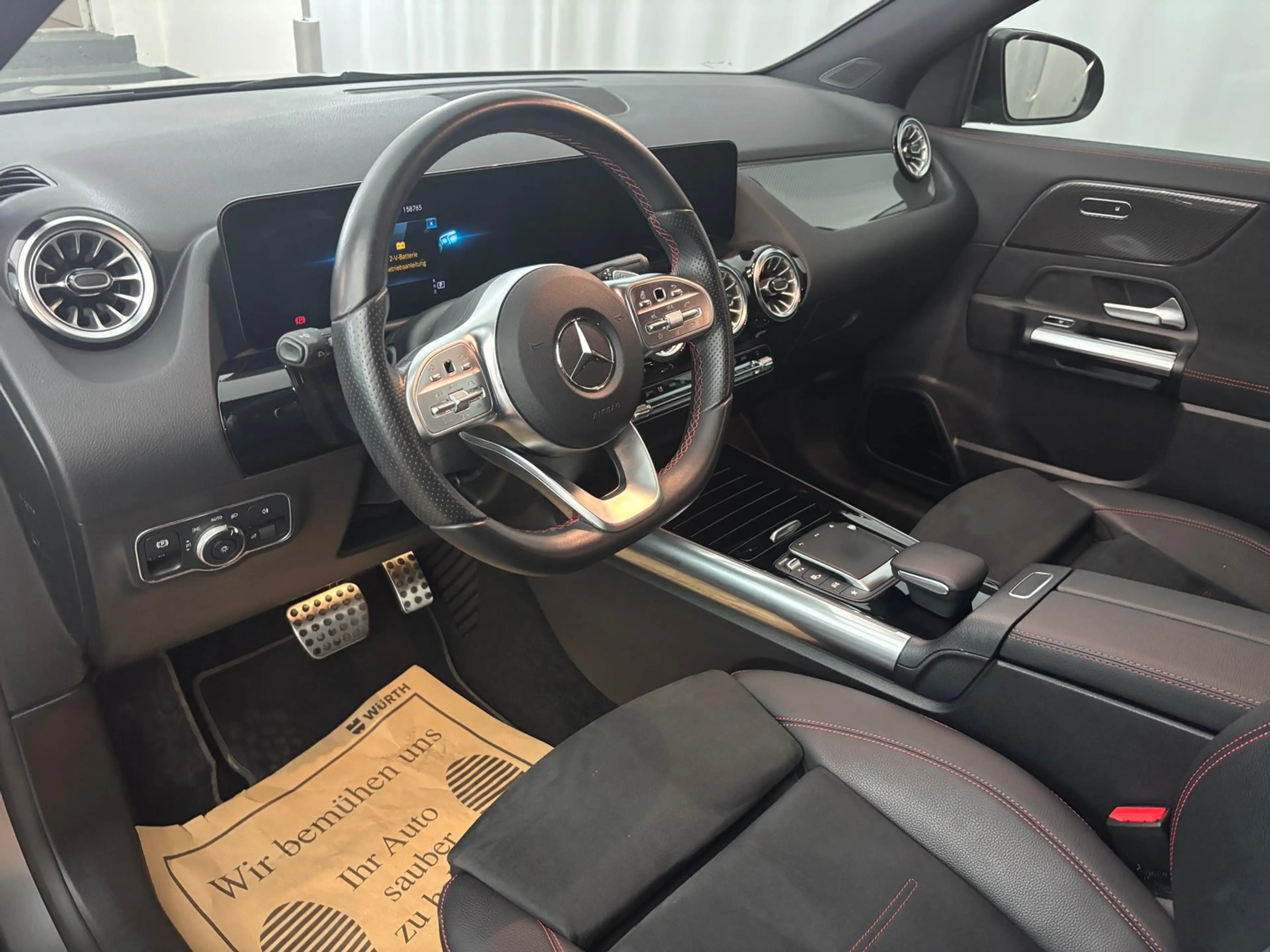 Mercedes-Benz GLA 220 220 d 4MATIC Aut. — photo 11