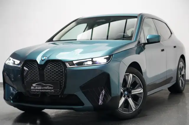 BMW iX 40 xDrive EDITION SPORT SOFT CLOSE LASER 360