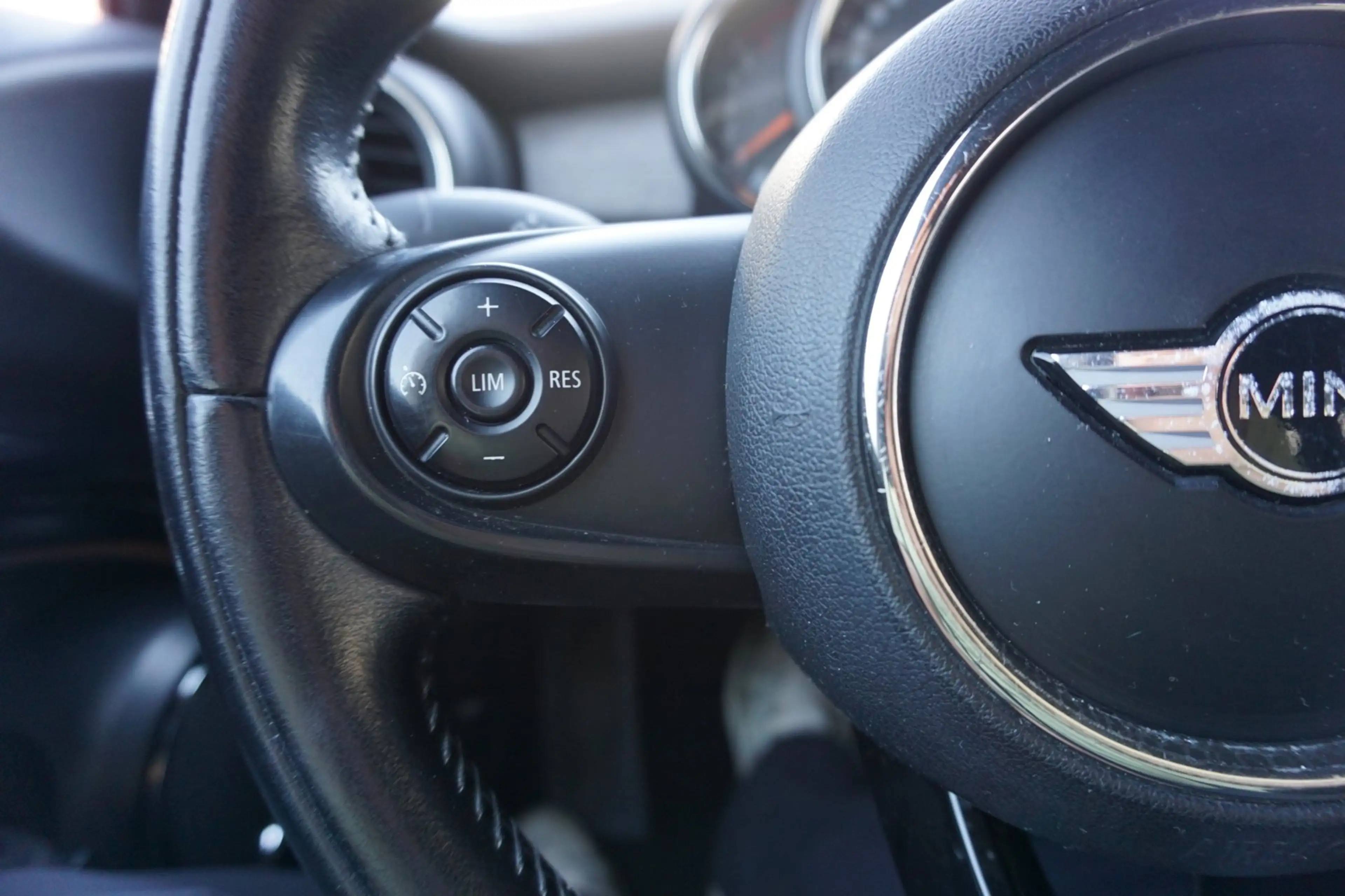 MINI Cooper D 3-Deurs 1.5 — photo 18