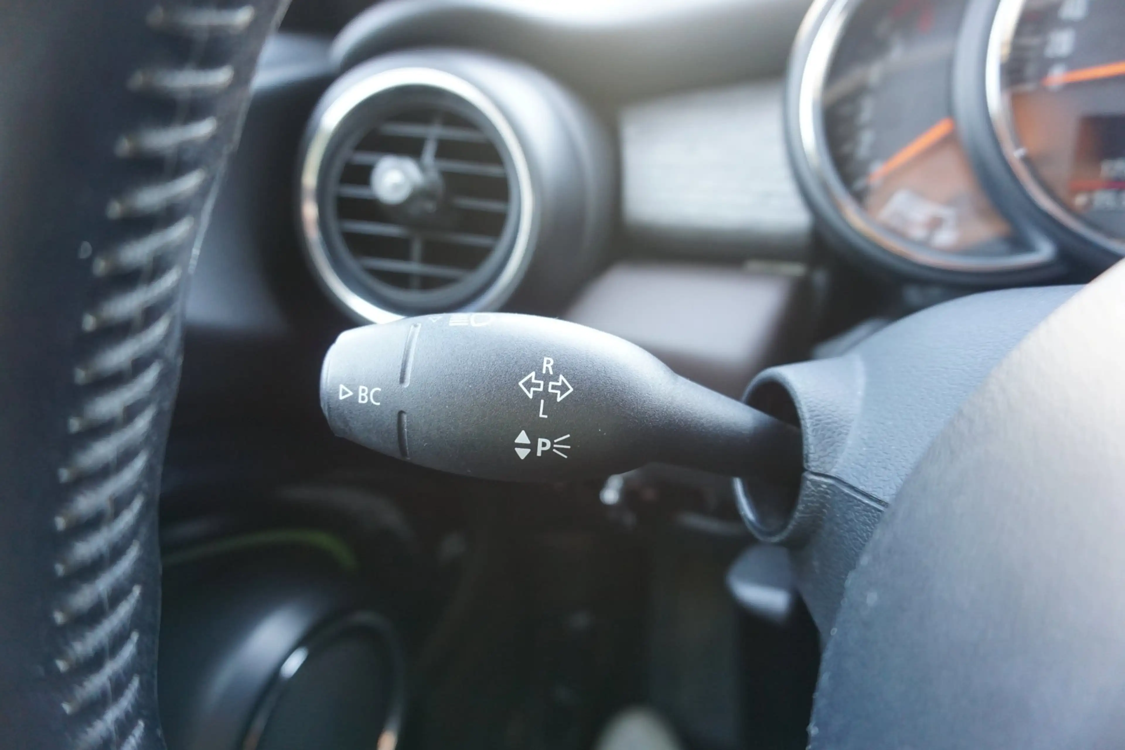 MINI Cooper D 3-Deurs 1.5 — photo 19