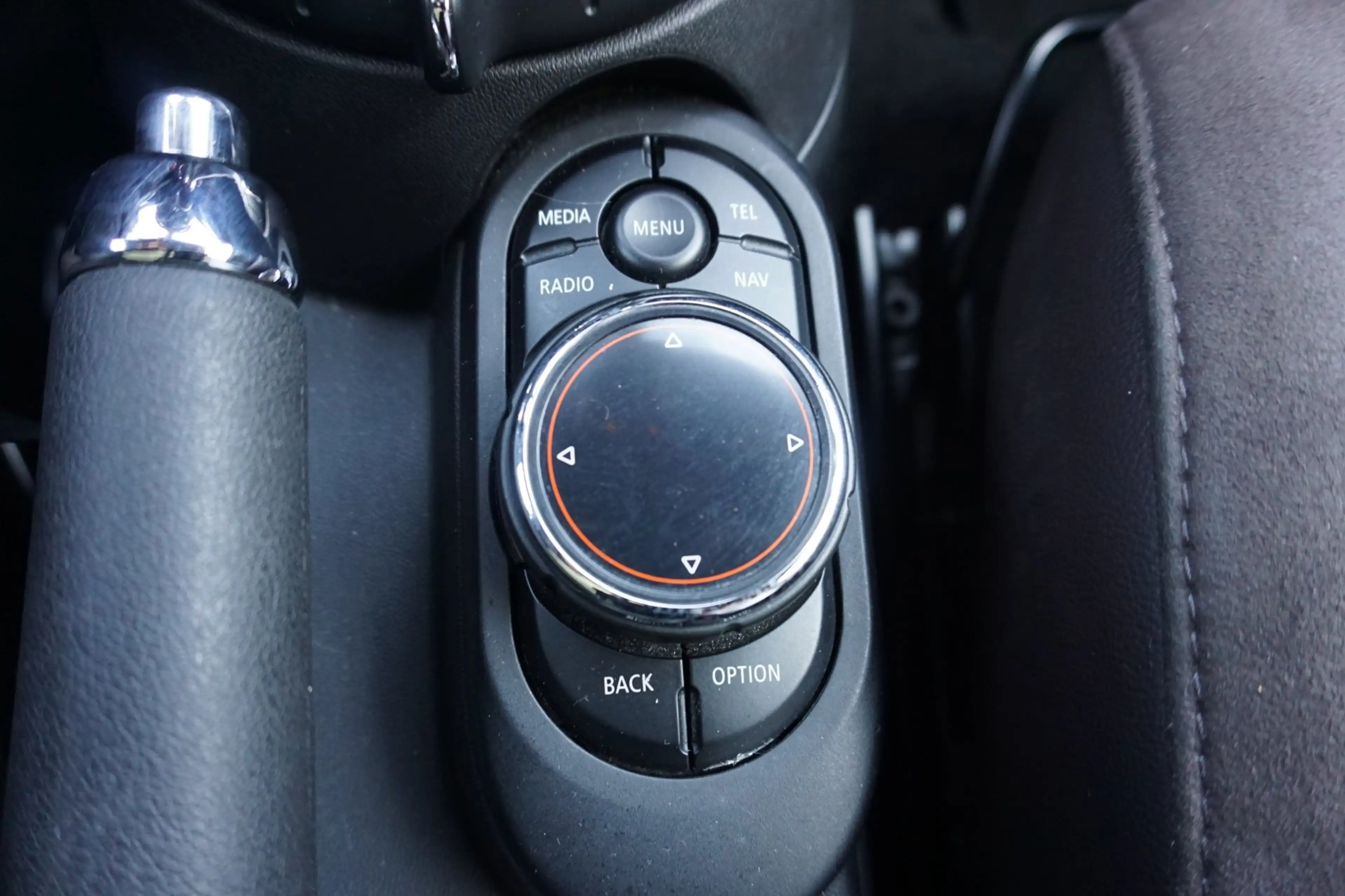 MINI Cooper D 3-Deurs 1.5 — photo 11