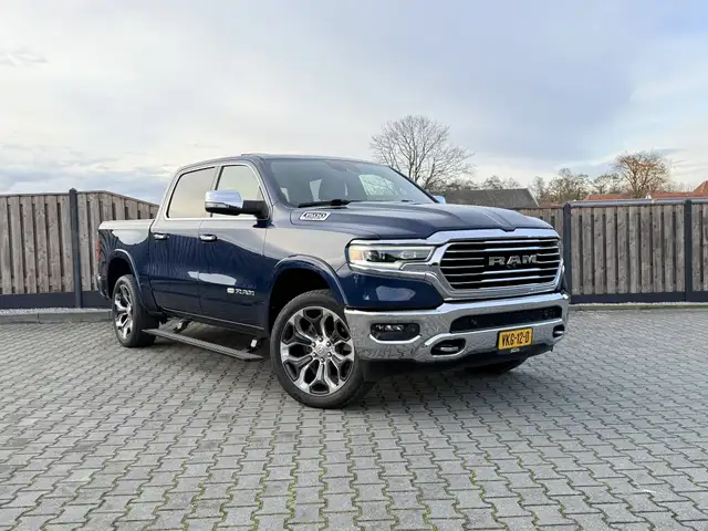 Dodge RAM 1500 5.7 V8 4x4 CC LONGHORN VOL!