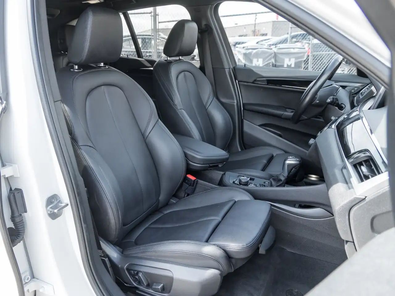 BMW X1 снимка BMW X1
