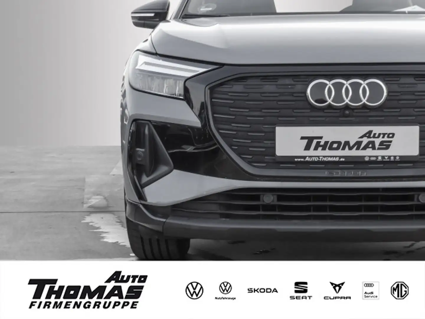 Audi Q4 e-tron S line 40 DYNAMIK+NAVI+PDC+SHZ Grau - 1