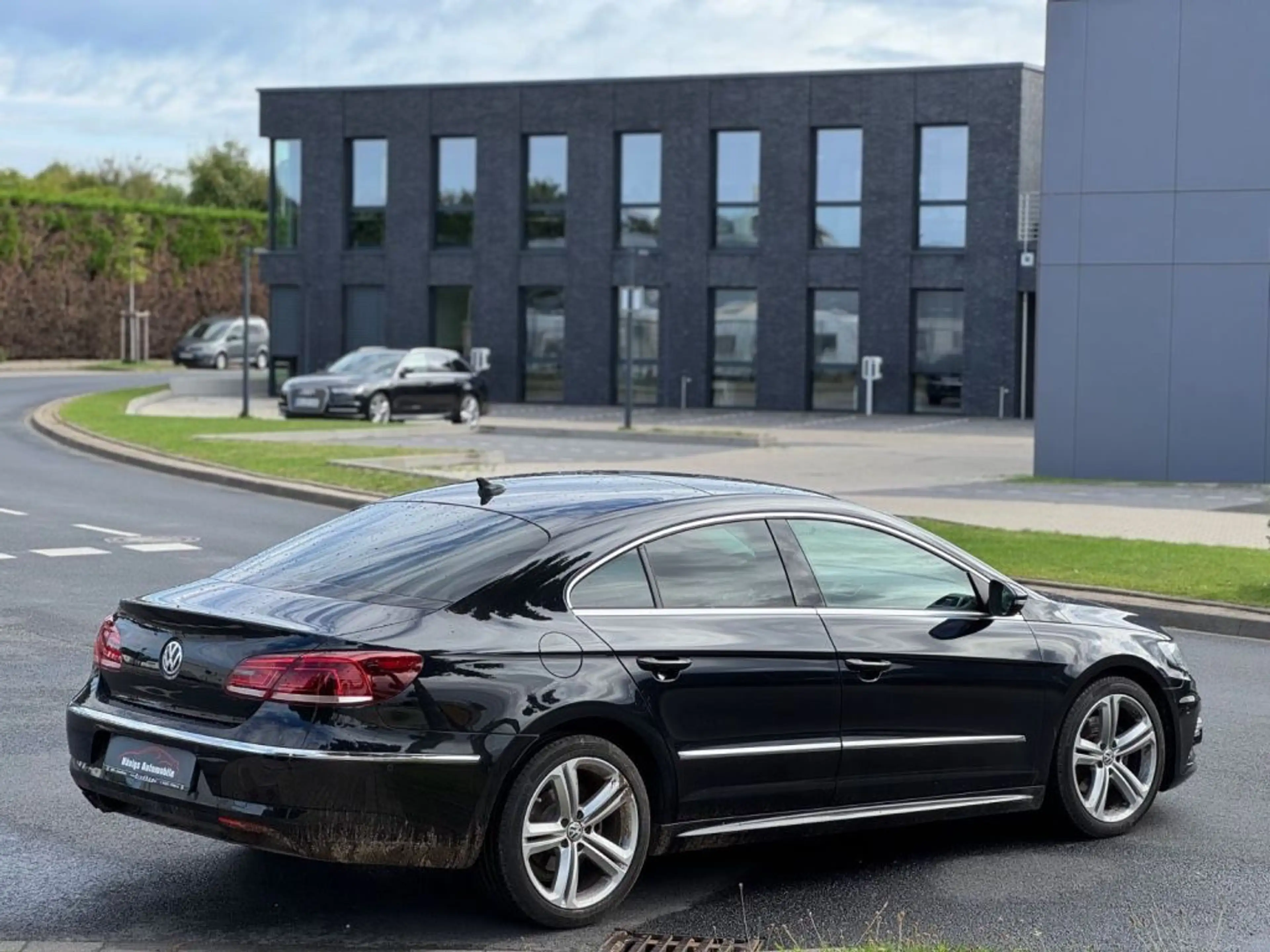 Volkswagen CC R-LINE 2.0 TDI  BMT*SERVICE NEU*SEHR GEPFLEGT — photo 5