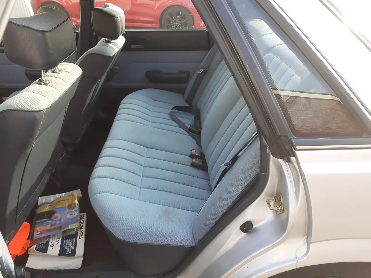 Subaru Leone 1.3 DL, foto 5