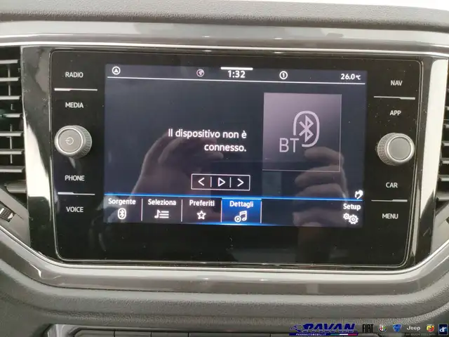 Volkswagen T-Roc view 23