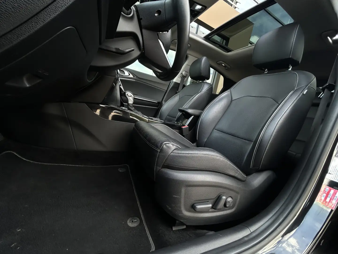 Kia XCeed 1.6 GDi PHEV ExecutiveLine | Plug-in Hybrid Zwart - 2