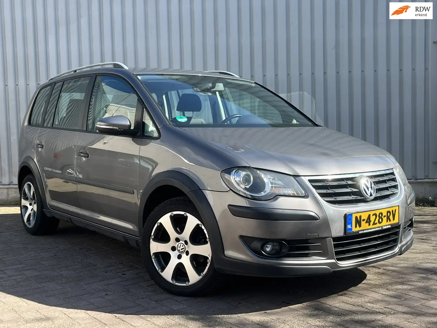 Volkswagen Cross Touran 1.4 TSI Motorgeluid Gris - 1