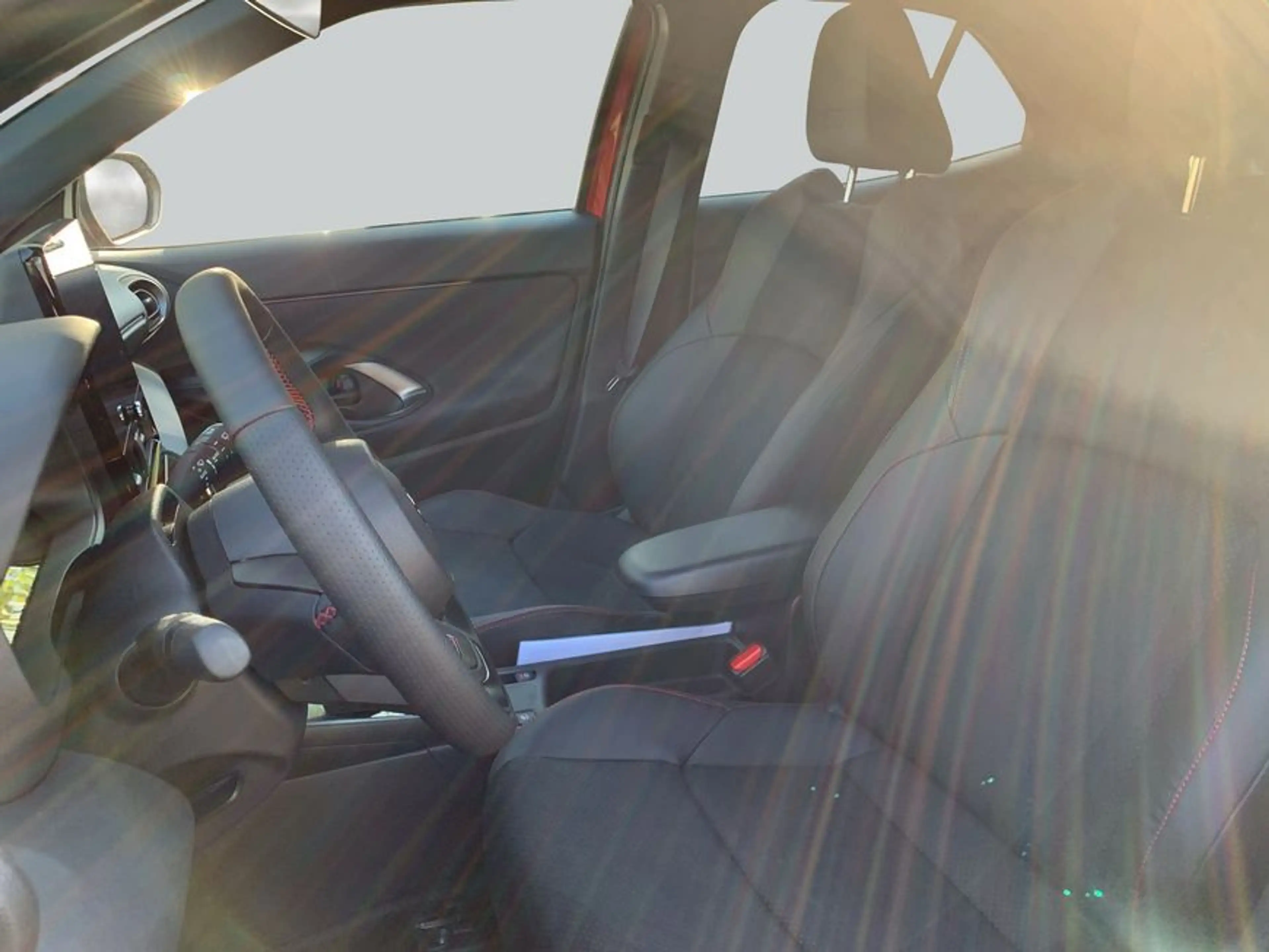 Toyota Yaris Cross Hybrid 130 1.5 VVT-i GR Sport 68 kW, 5 — photo 10