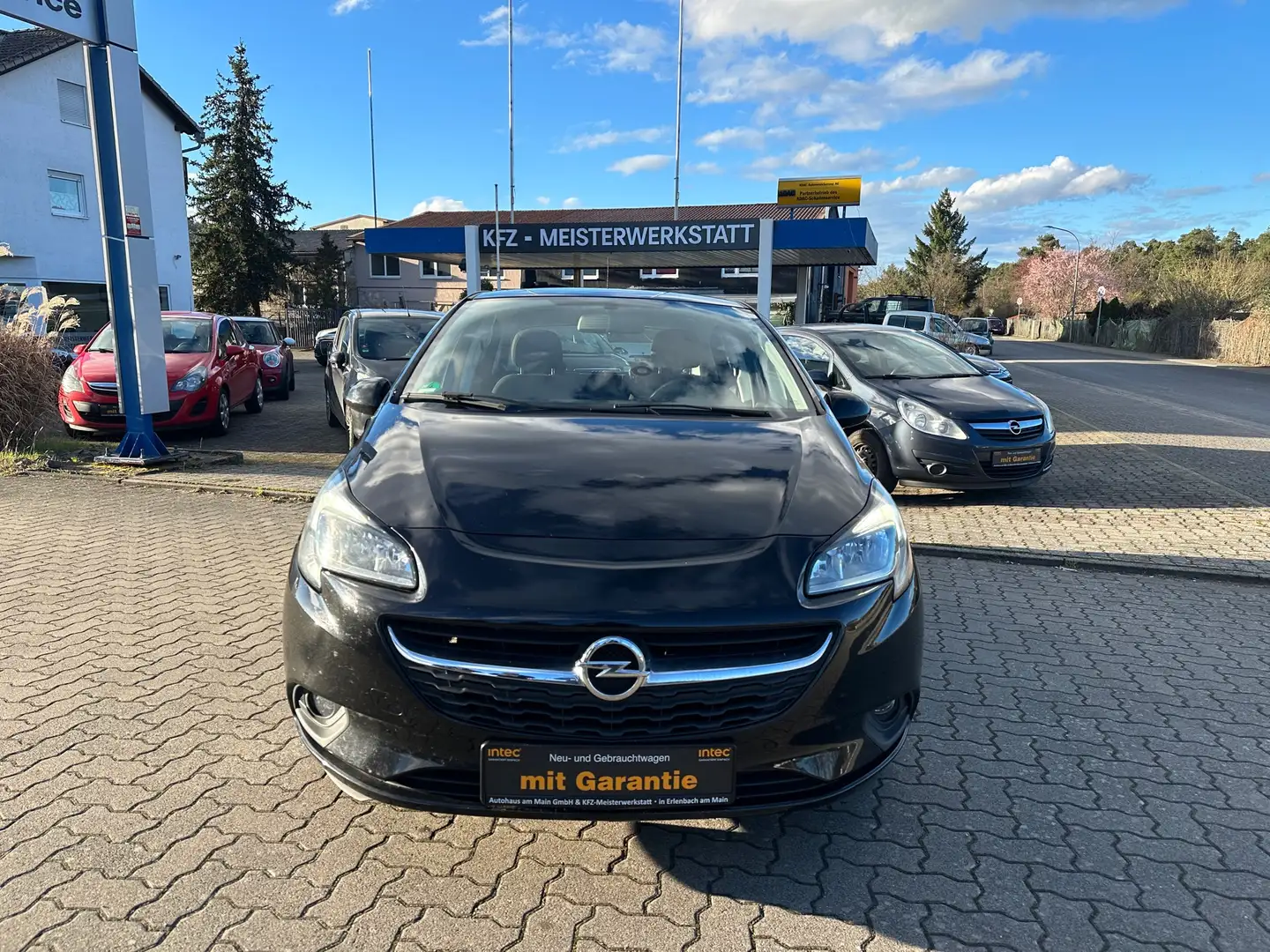 Opel Corsa 1,4 ON NAVI Tempomat frischer Service Garantie Schwarz - 2