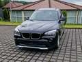 BMW X1 18 i sDrive, Dachhimmel Anthrazit, Sportsitze 🚗 Schwarz - thumbnail 1