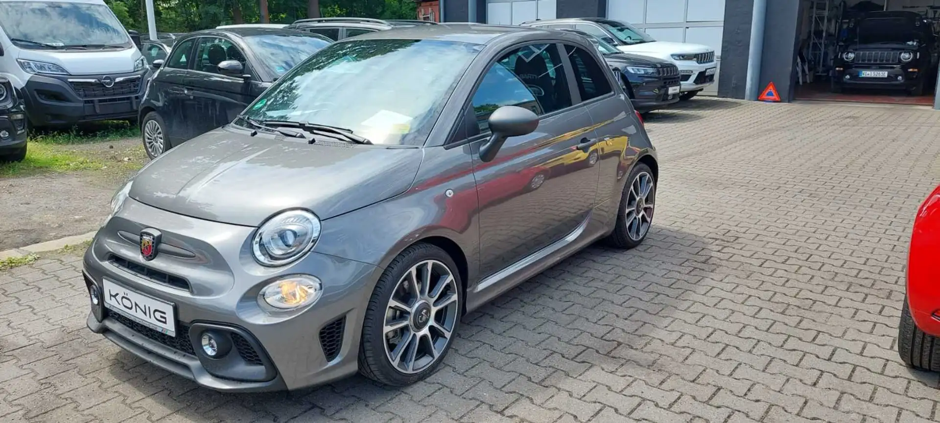 Abarth 595 Turismo 1.4 165PS Leder Klima PDC Carplay Grau - 1