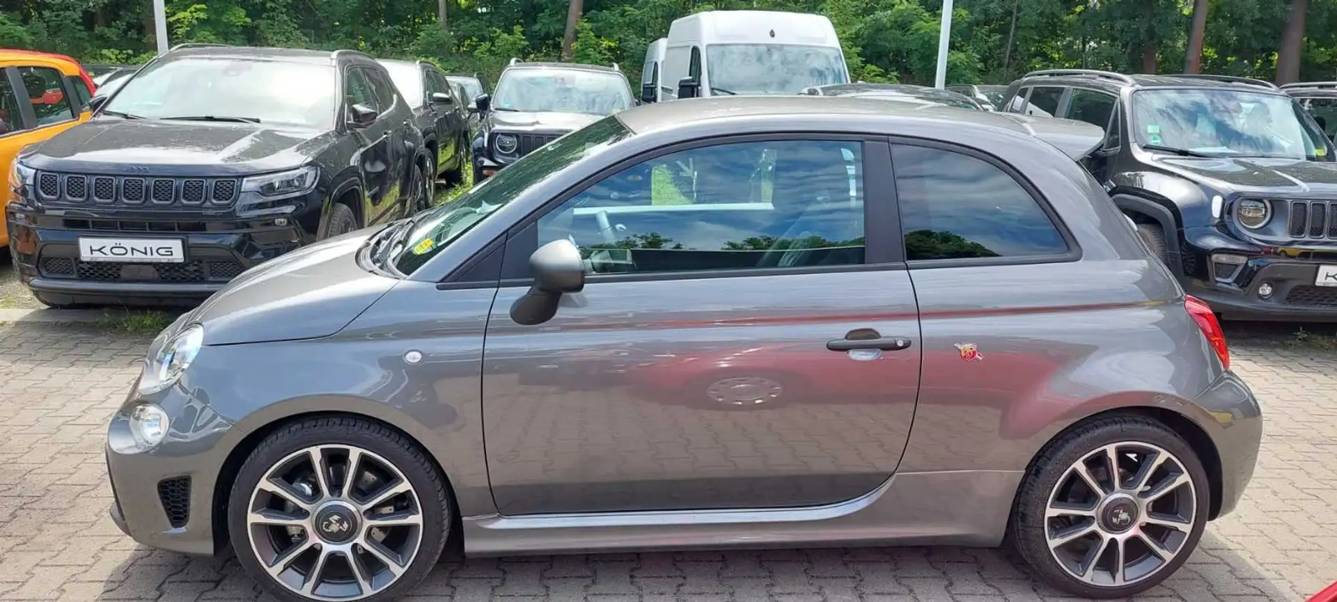 Abarth 595 Turismo 1.4 165PS Leder Klima PDC Carplay Grau - 2