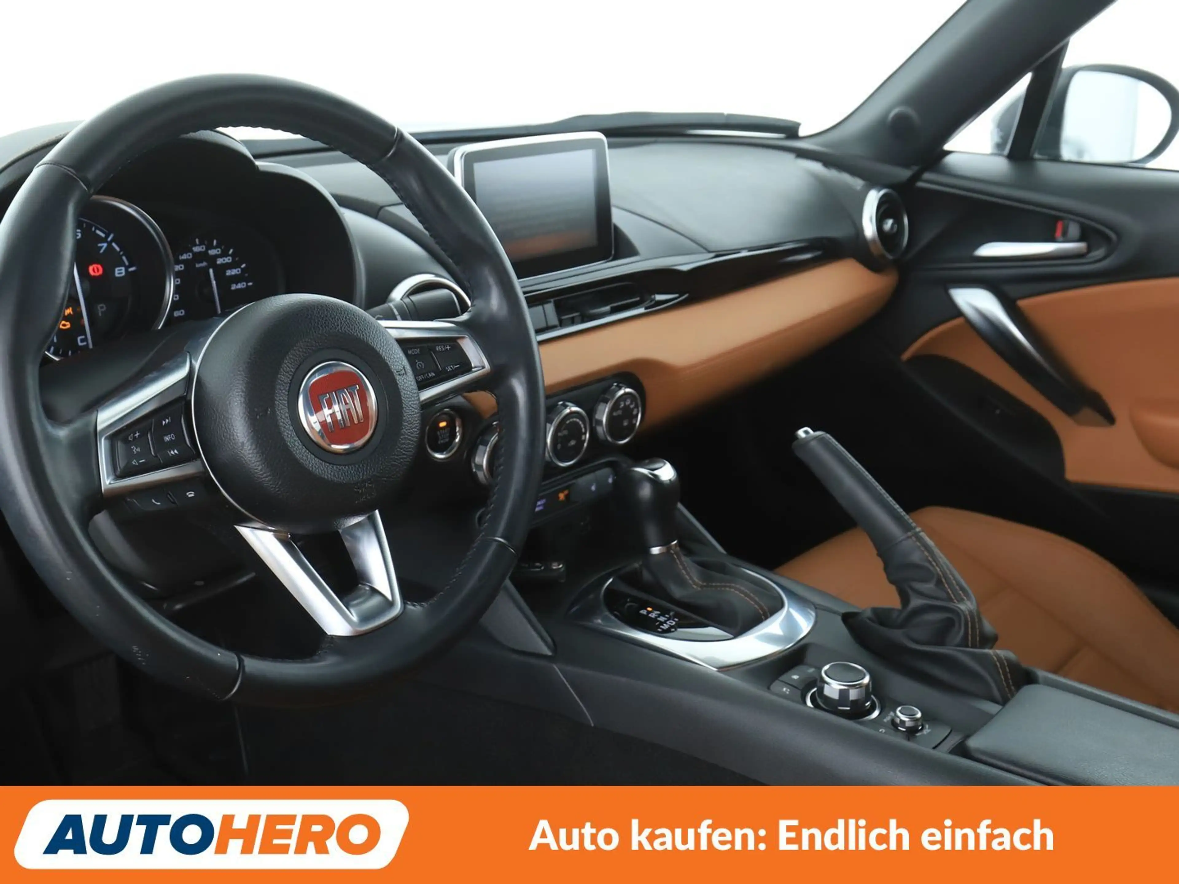 Fiat 124 Spider 1.4 Turbo Lusso Aut.*NAV*LED*TEMPO*CAM*PDC*SHZ* — photo 11