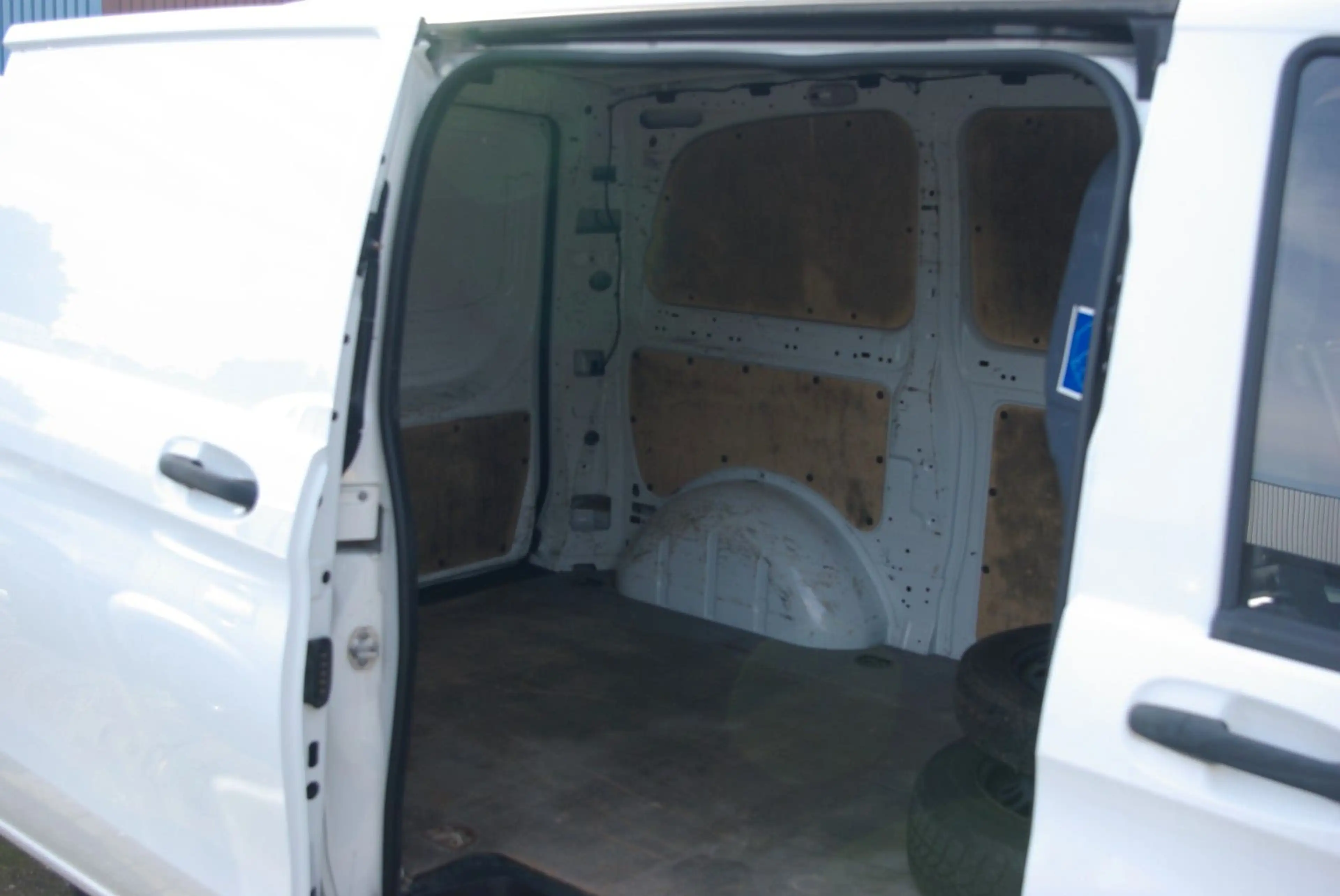 Mercedes-Benz Vito Kasten — photo 7