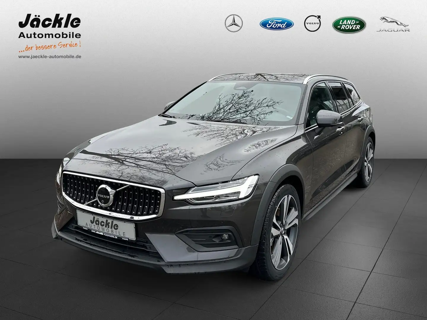 Volvo V60 Cross Country Ultimate AWD Grau - 1