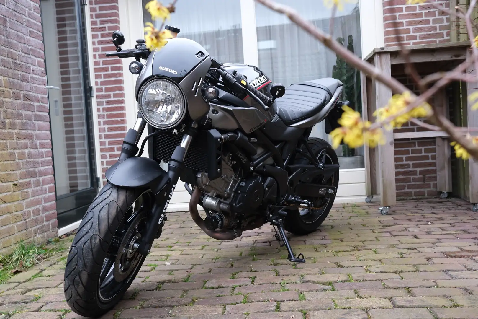 Suzuki SV 650 X Noir - 1