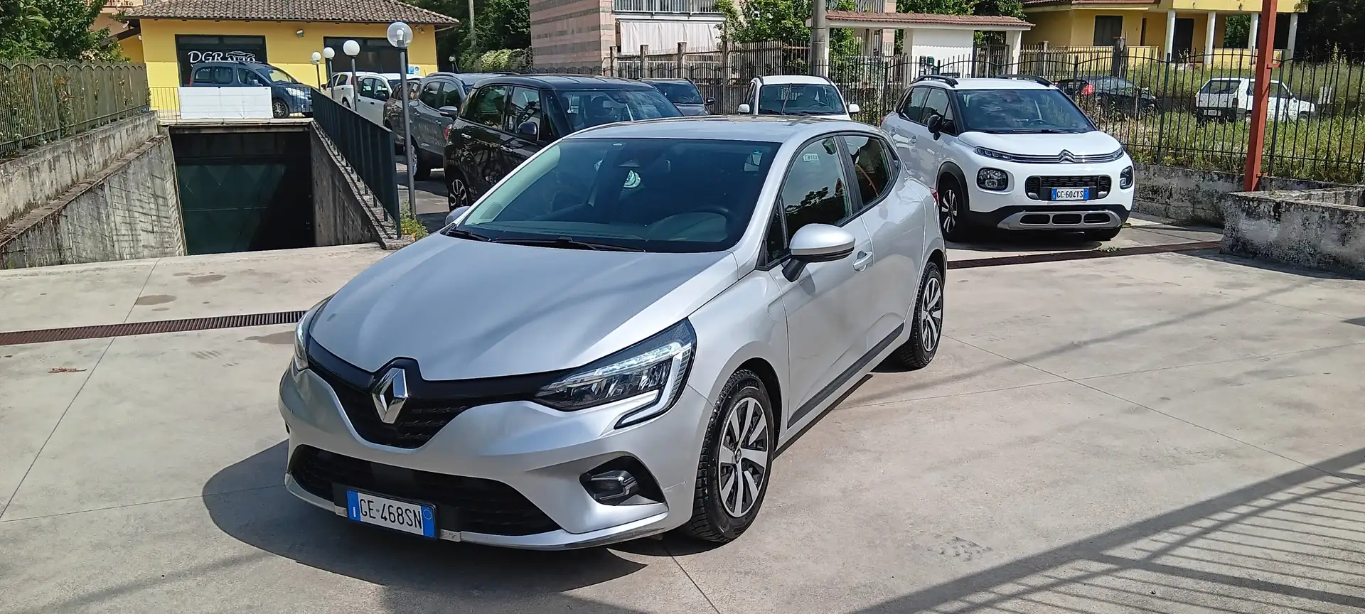 Renault Clio 1.5 Dci Blue 85 Cv Euro 6d-Temp 2021 Argento - 1