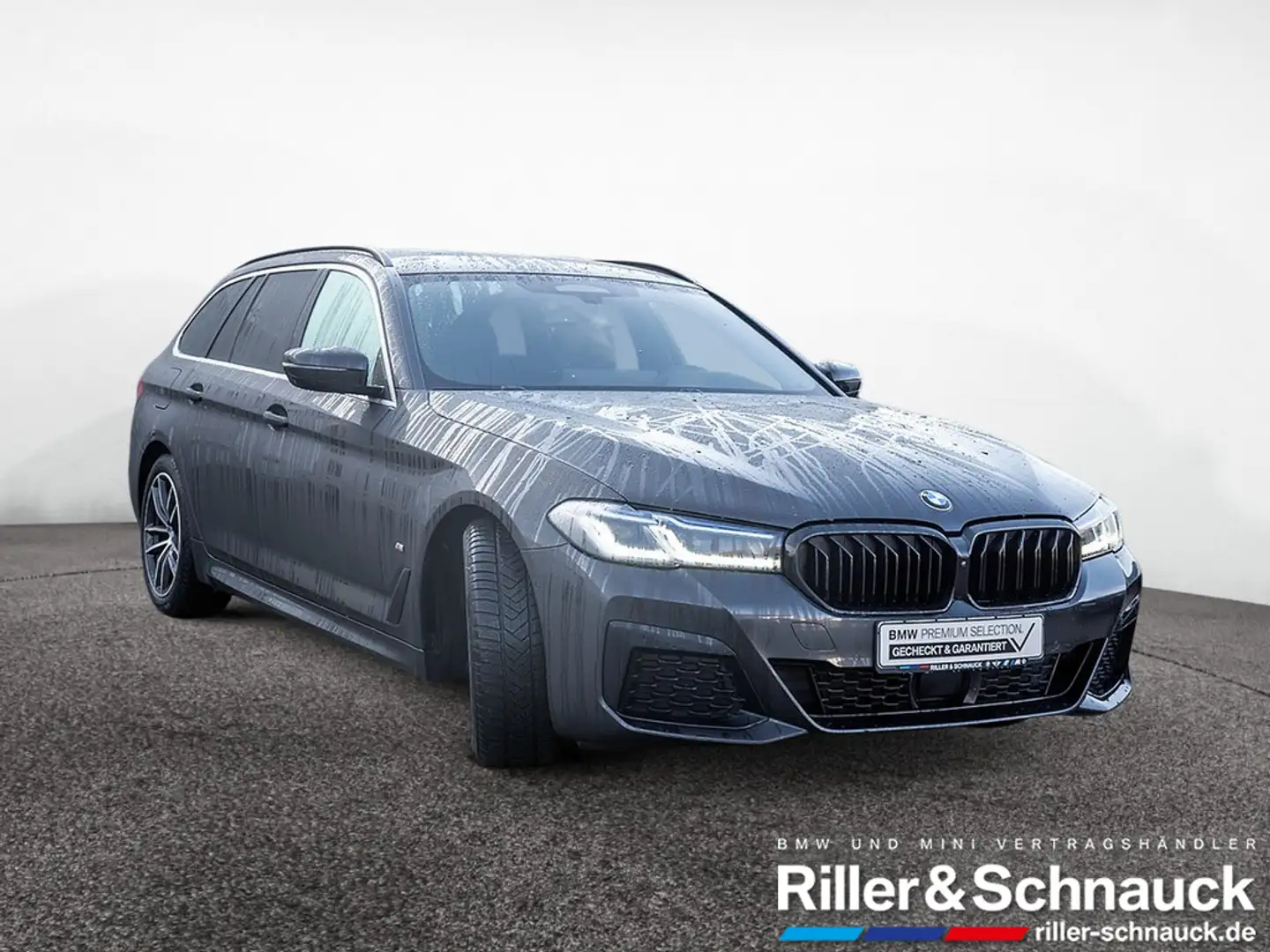 BMW 540 d Touring xDrive M-Sport HUD LASER 360° Grau - 2