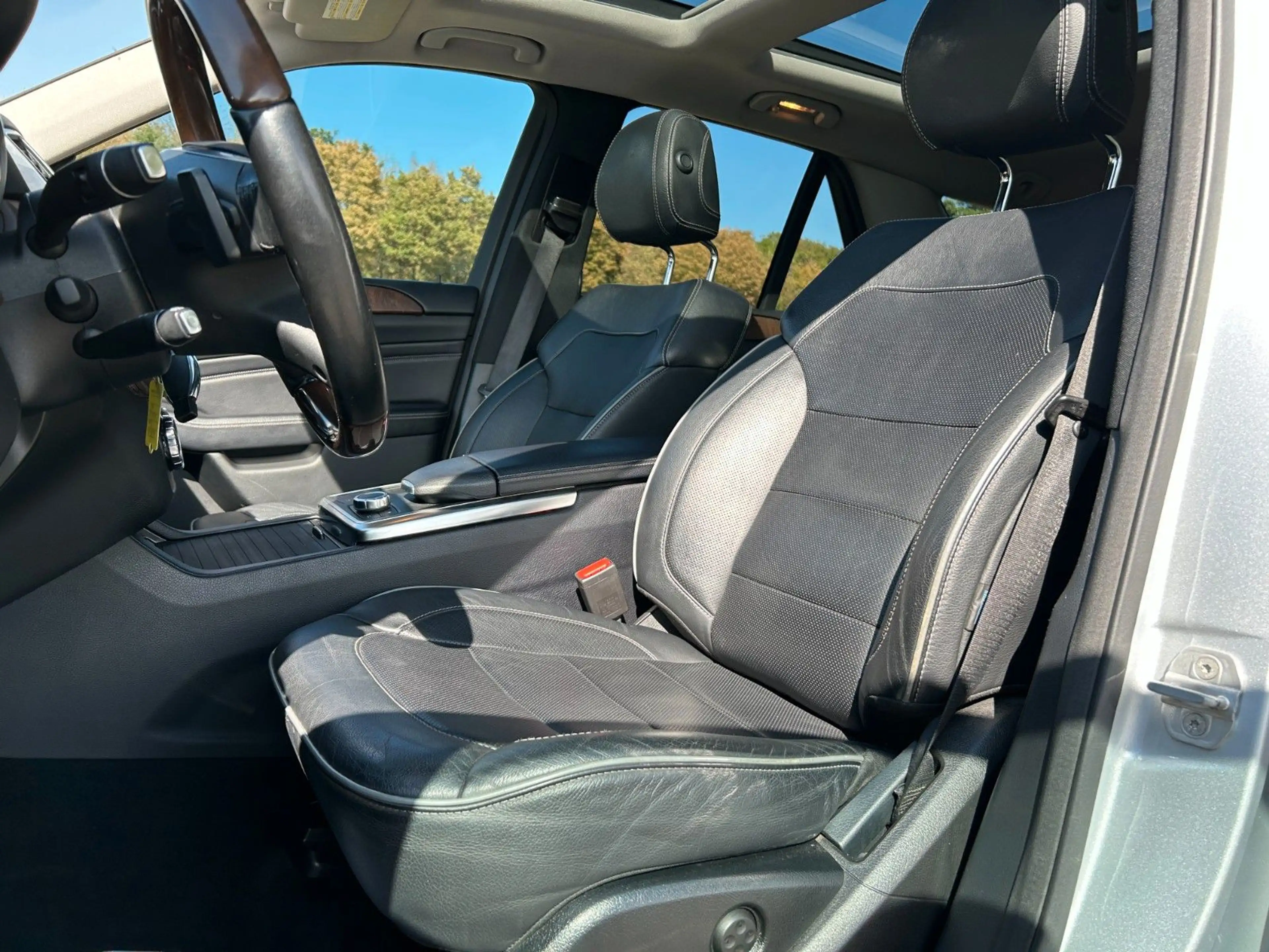 Mercedes-Benz ML 350 CDI BlueTec Distronic Sitzbelüftung AHK — photo 15
