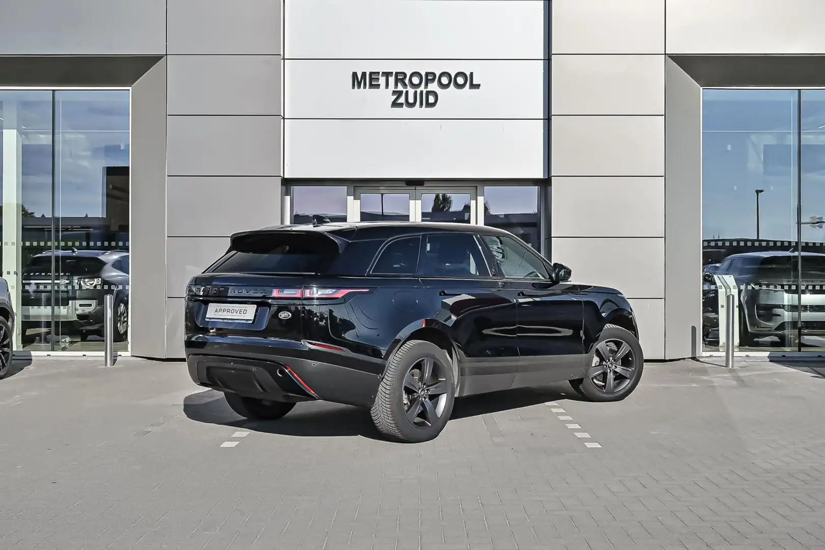Land Rover Range Rover Velar D180 AWD Auto. 20 Noir - 2