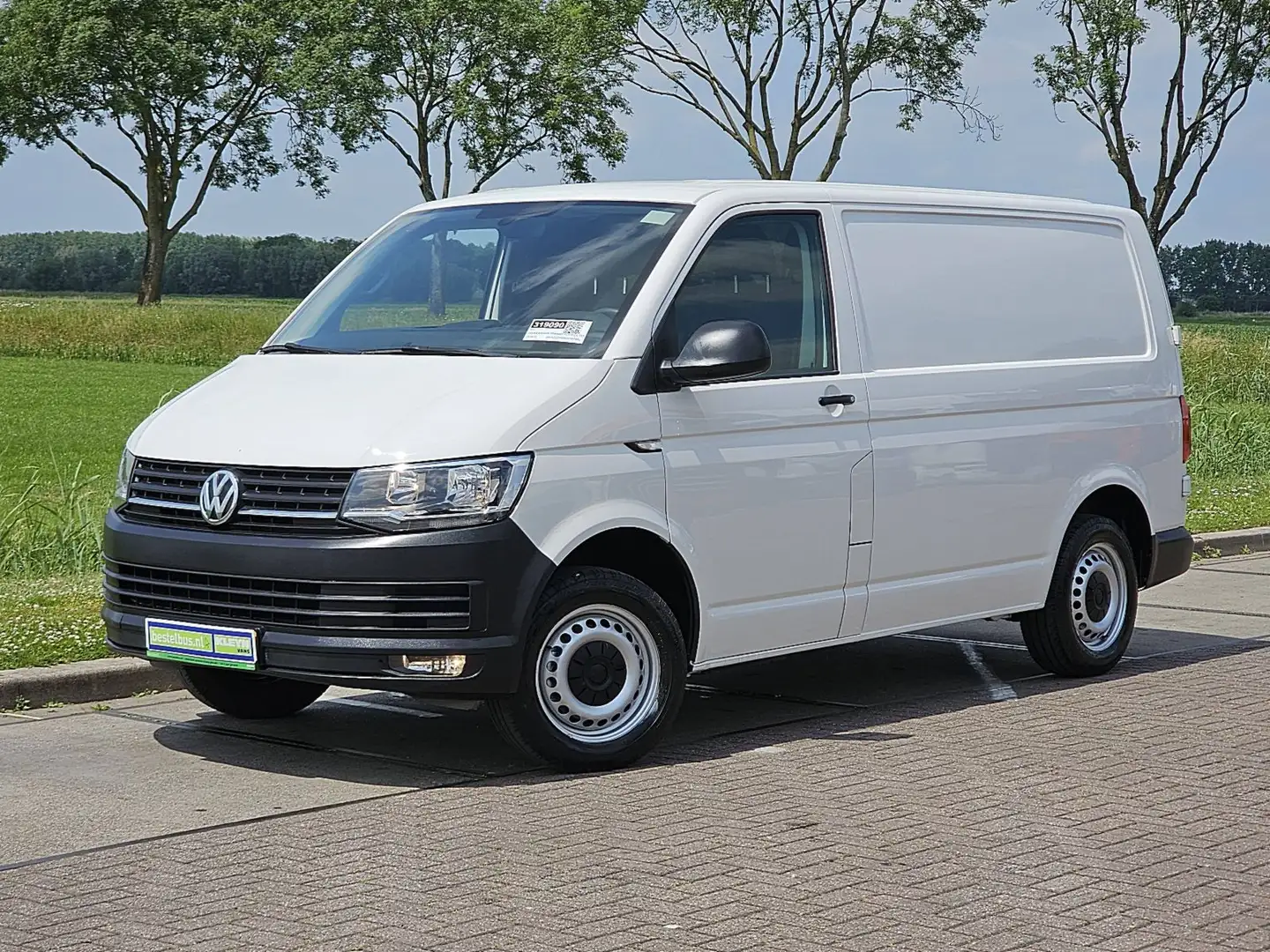 Volkswagen T6 Transporter 2.0 TDI L1H1 Navi Euro6 NAP Airco Oh-Historie 1e E Bianco - 1