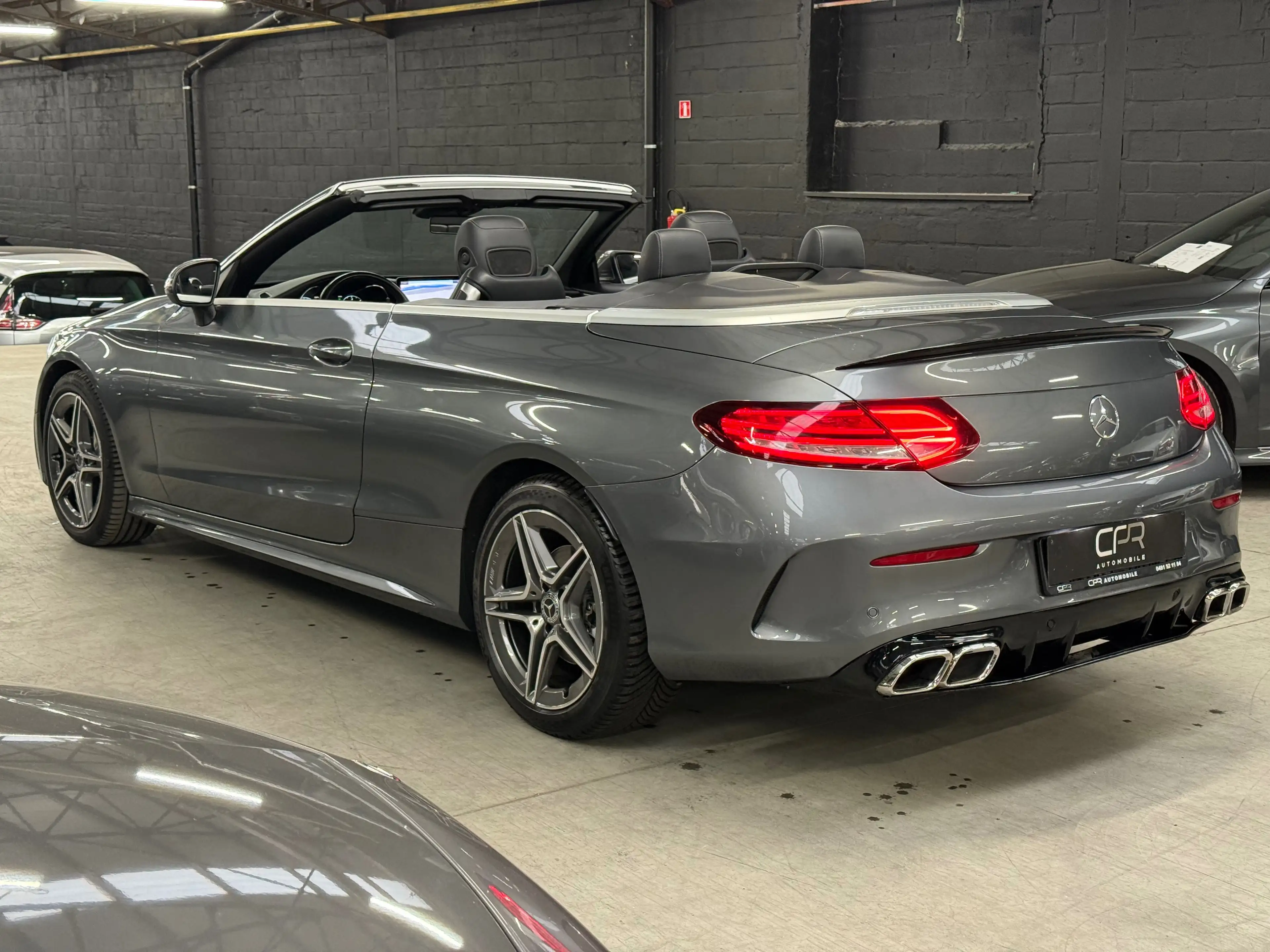 Mercedes-Benz C 220 d * PACK AMG LOOK 63 * CARNET COMPLET * FACELIFT * GPS * CAMERA * LED * AIRSCARF — photo 11