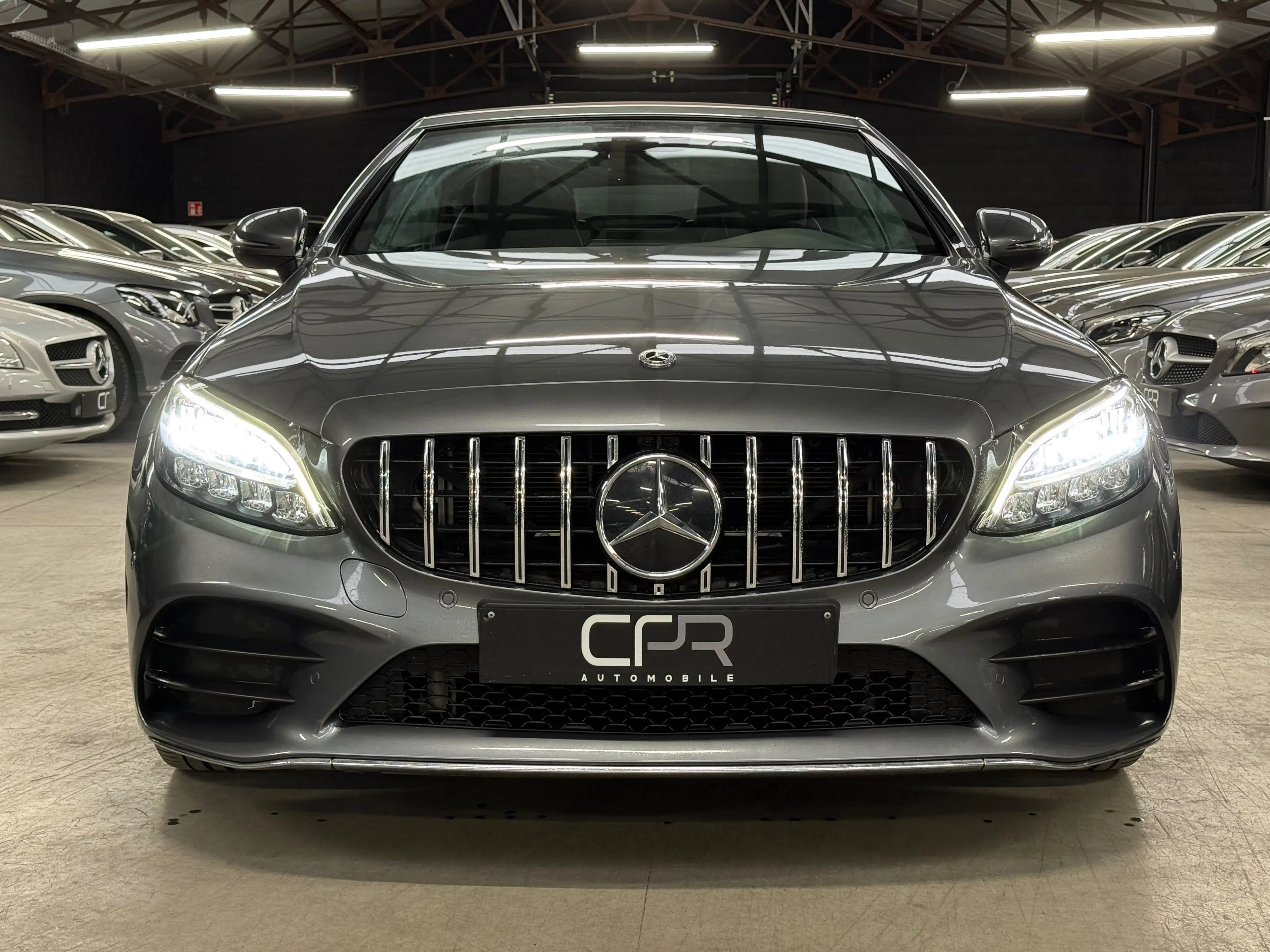 Mercedes-Benz C 220 d * PACK AMG LOOK 63 * CARNET COMPLET * FACELIFT * GPS * CAMERA * LED * AIRSCARF — photo 4