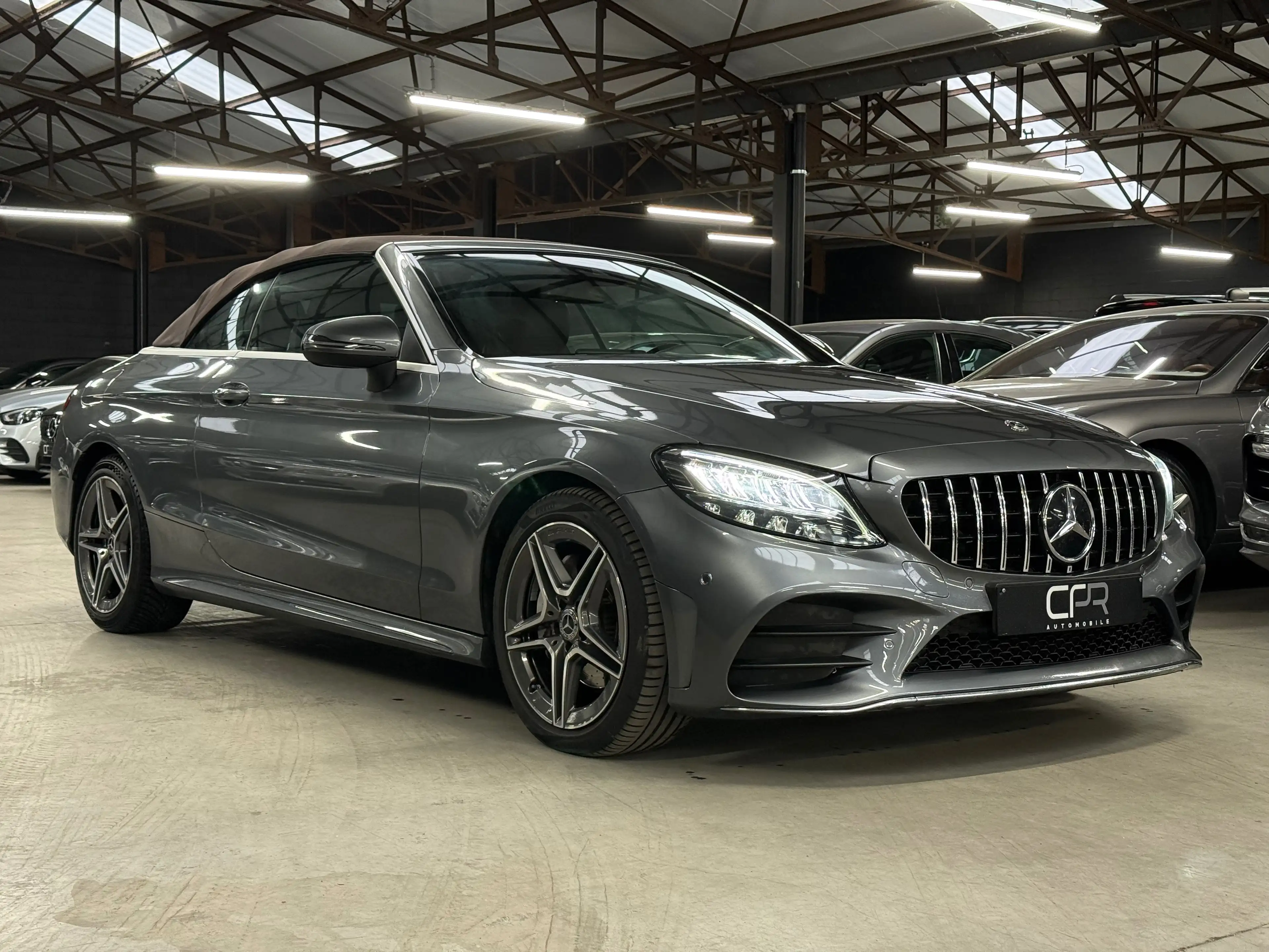 Mercedes-Benz C 220 d * PACK AMG LOOK 63 * CARNET COMPLET * FACELIFT * GPS * CAMERA * LED * AIRSCARF — photo 6