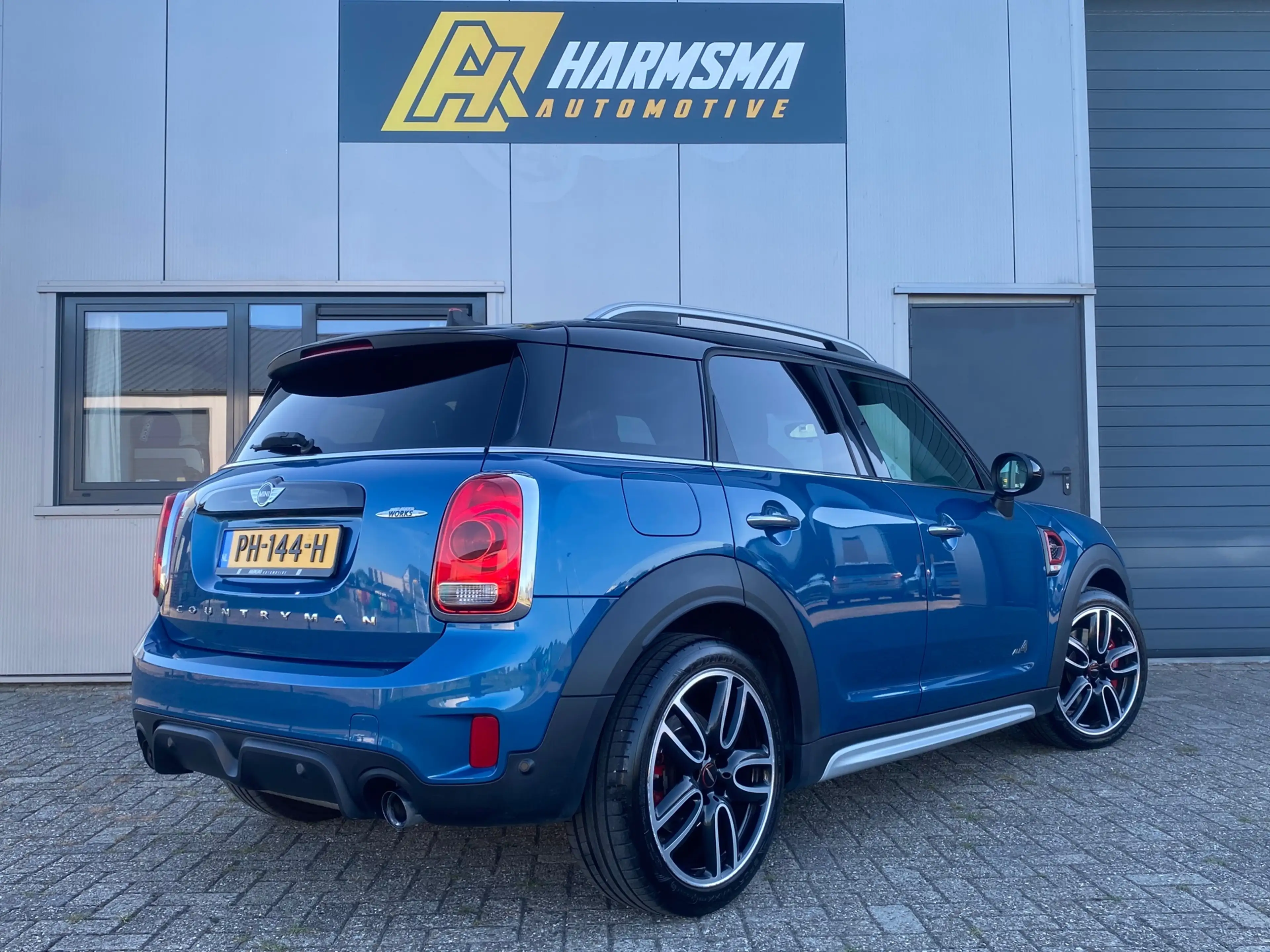 MINI John Cooper Works Countryman 2.0 ALL4 Chili |Harman Kardon| Headup — photo 4