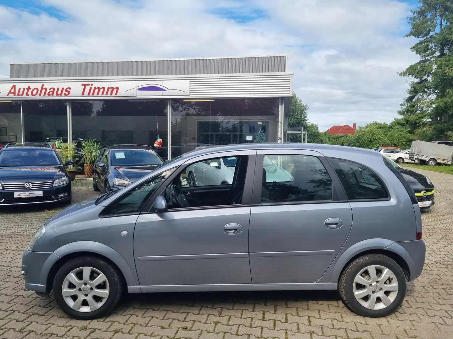 Opel Meriva 1.8 16V Cosmo Grey - 2