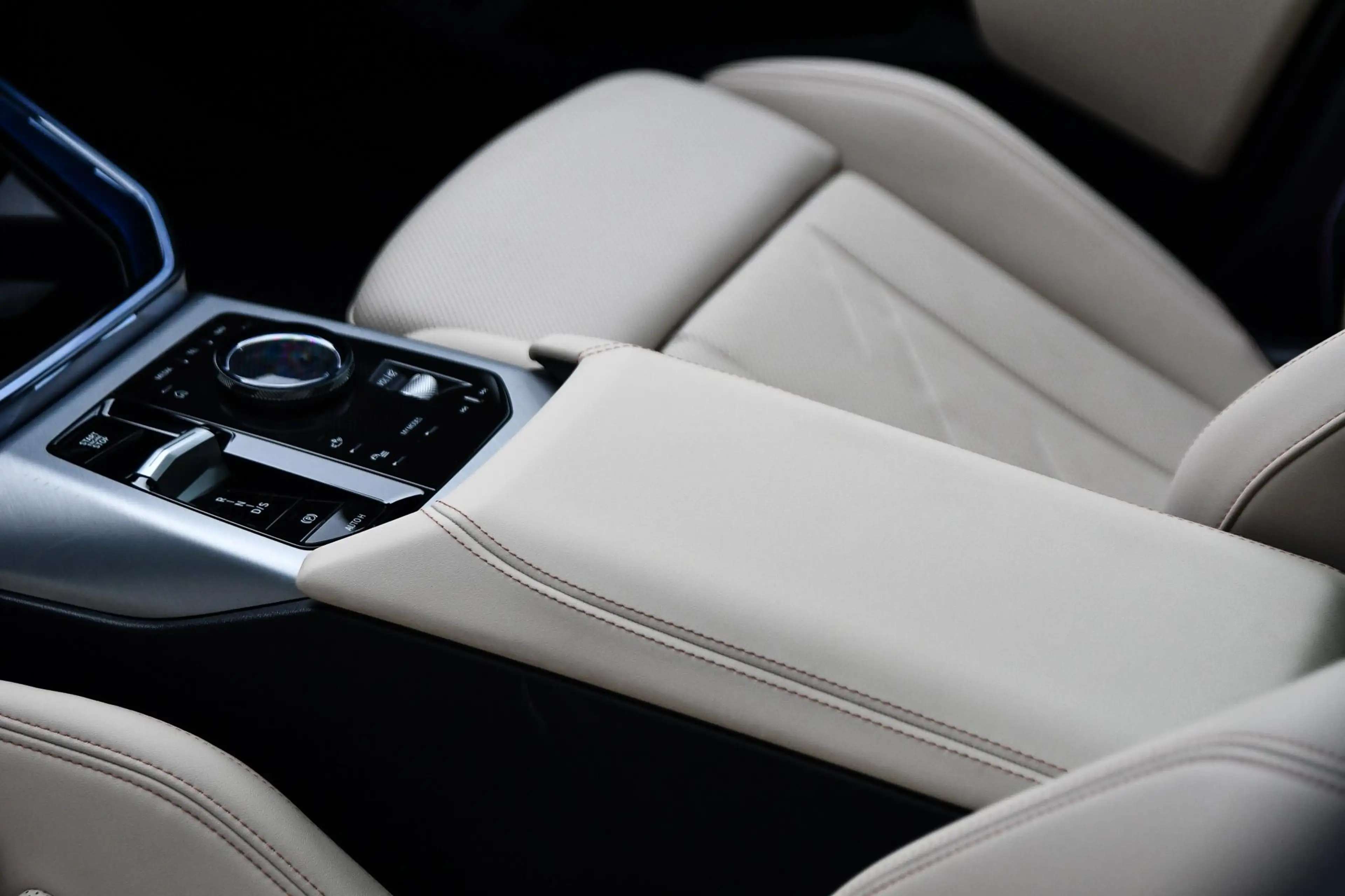BMW X3 30e xDriveM-Sport Pro dune grey|Trekhaak|20inch| — photo 33