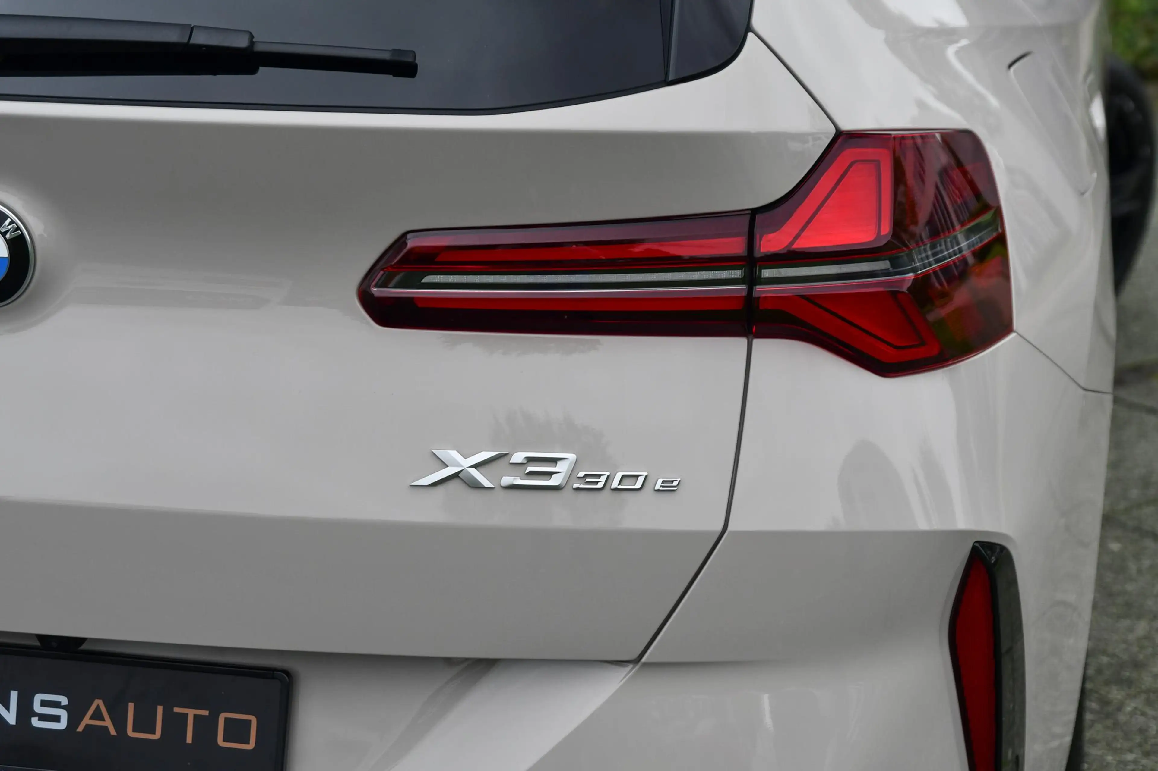 BMW X3 30e xDriveM-Sport Pro dune grey|Trekhaak|20inch| — photo 38