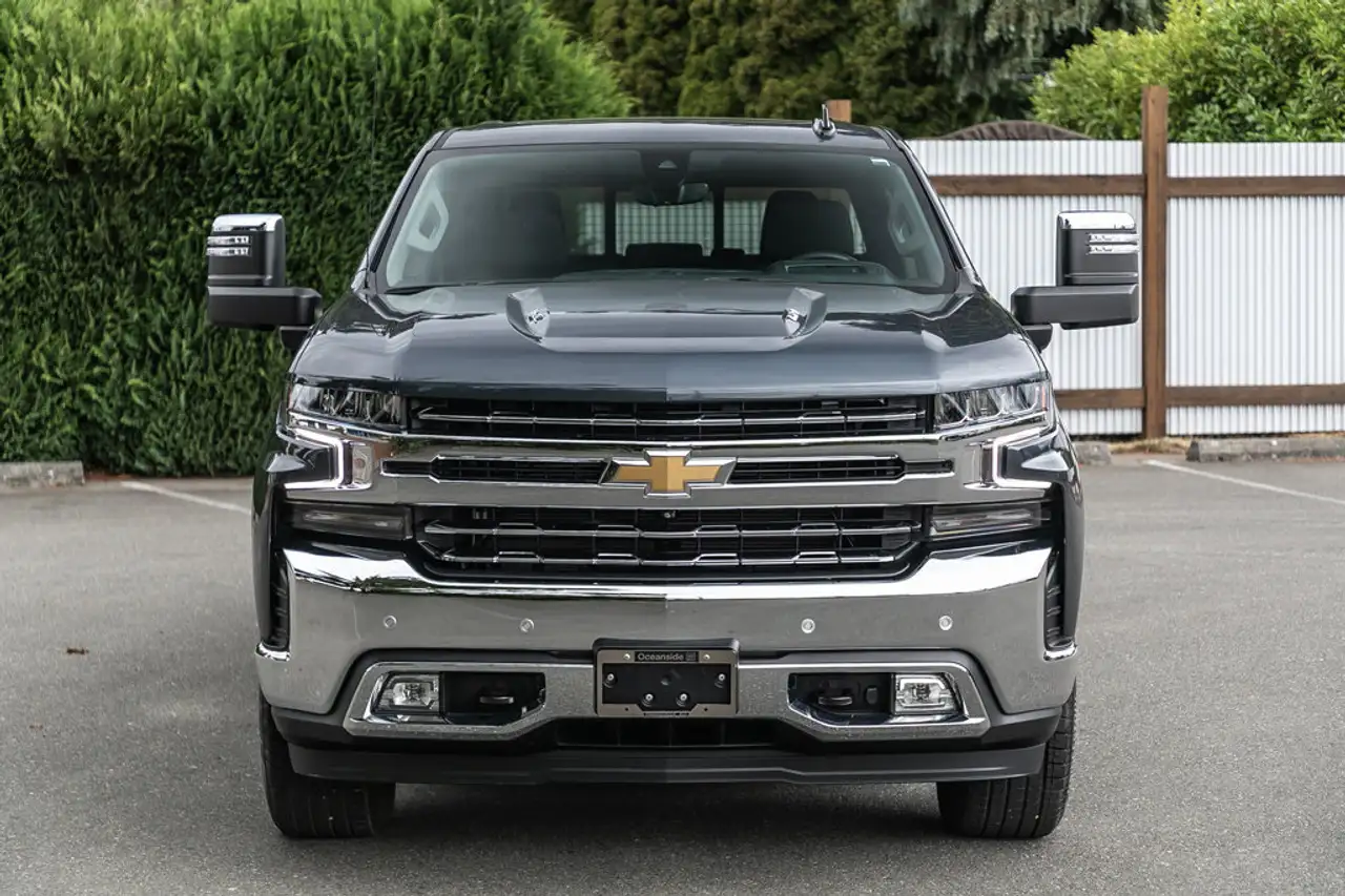 Chevrolet Silverado 1500 photo Chevrolet Silverado 1500