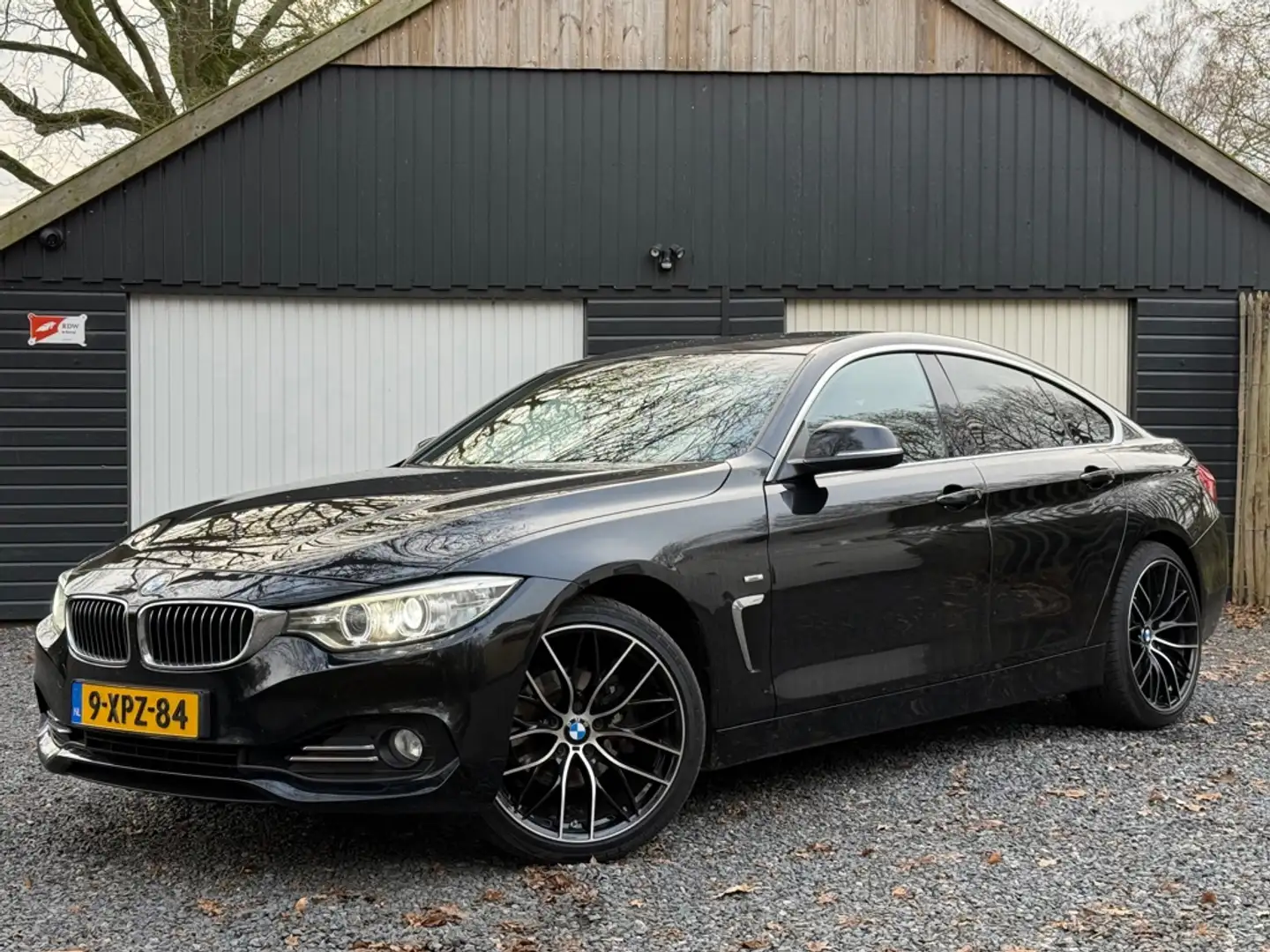 BMW 420 4-serie Gran Coupé 420i High Exec. Luxury Line NL Zwart - 1