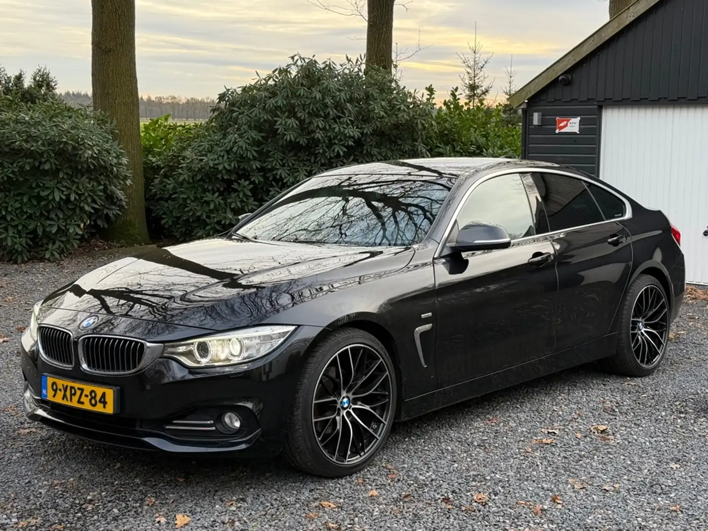 BMW 420 4-serie Gran Coupé 420i High Exec. Luxury Line NL Zwart - 2