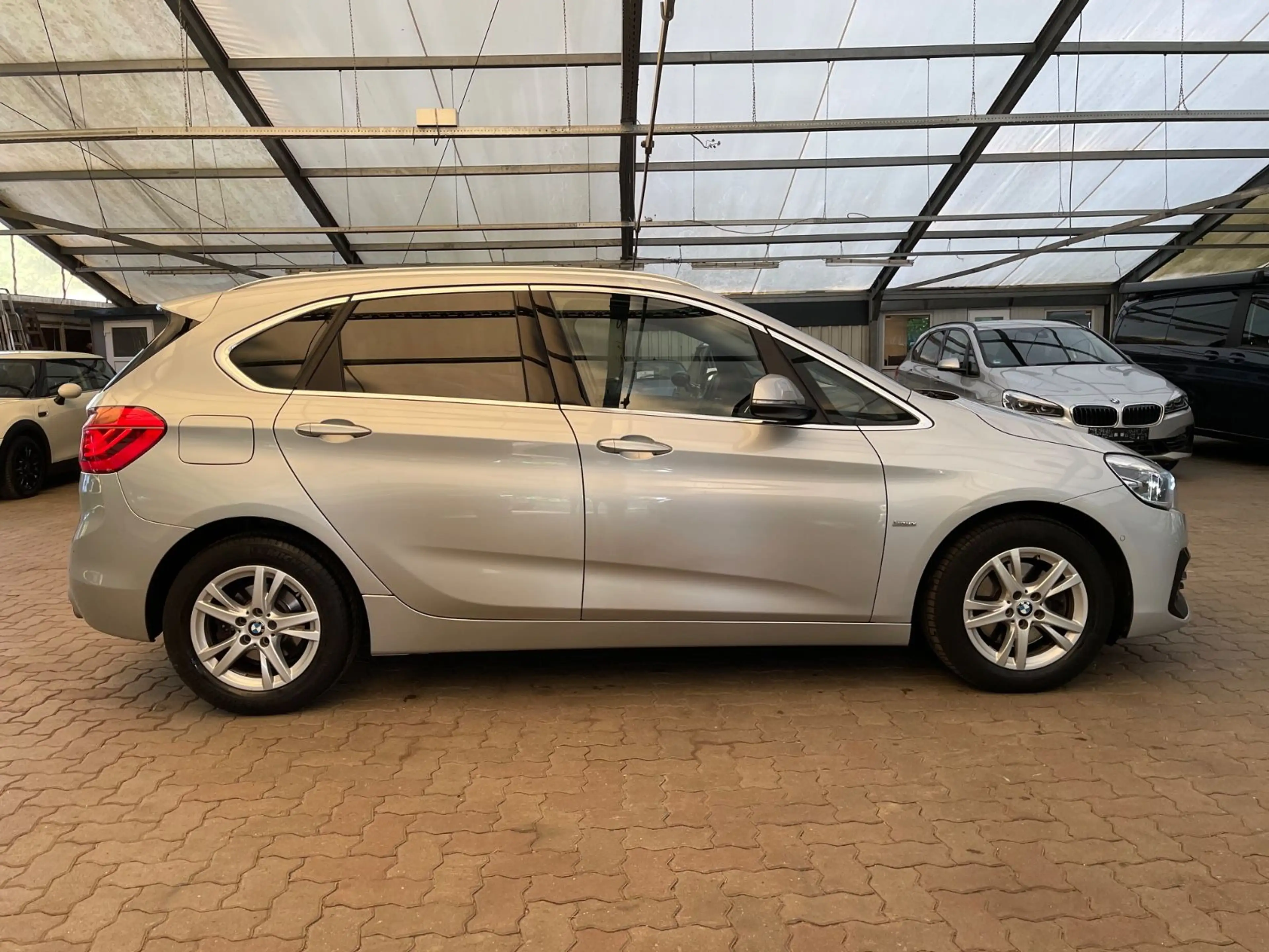 BMW 220 /Luxury Line/Aut/Leder/Pano/LED — photo 9