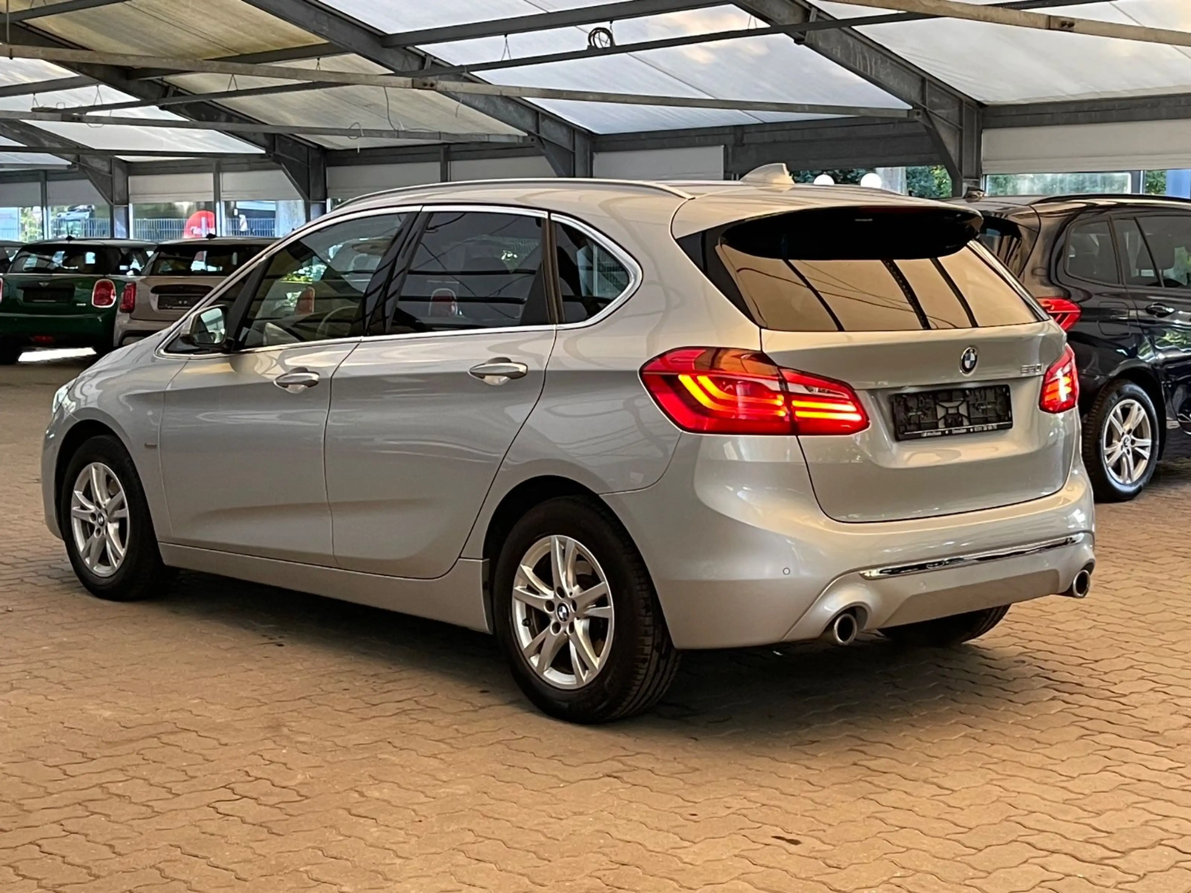 BMW 220 /Luxury Line/Aut/Leder/Pano/LED — photo 6